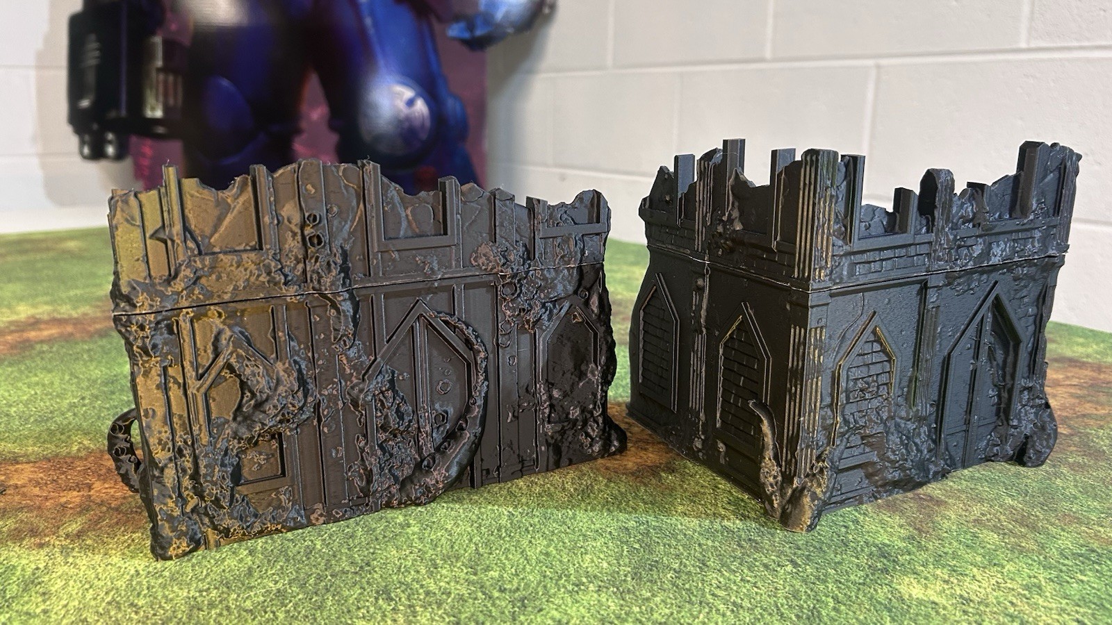 Tabletop Terrain - Infected Ruins - Perfect for Warhammer 40K/Fantasy: 12 pcs