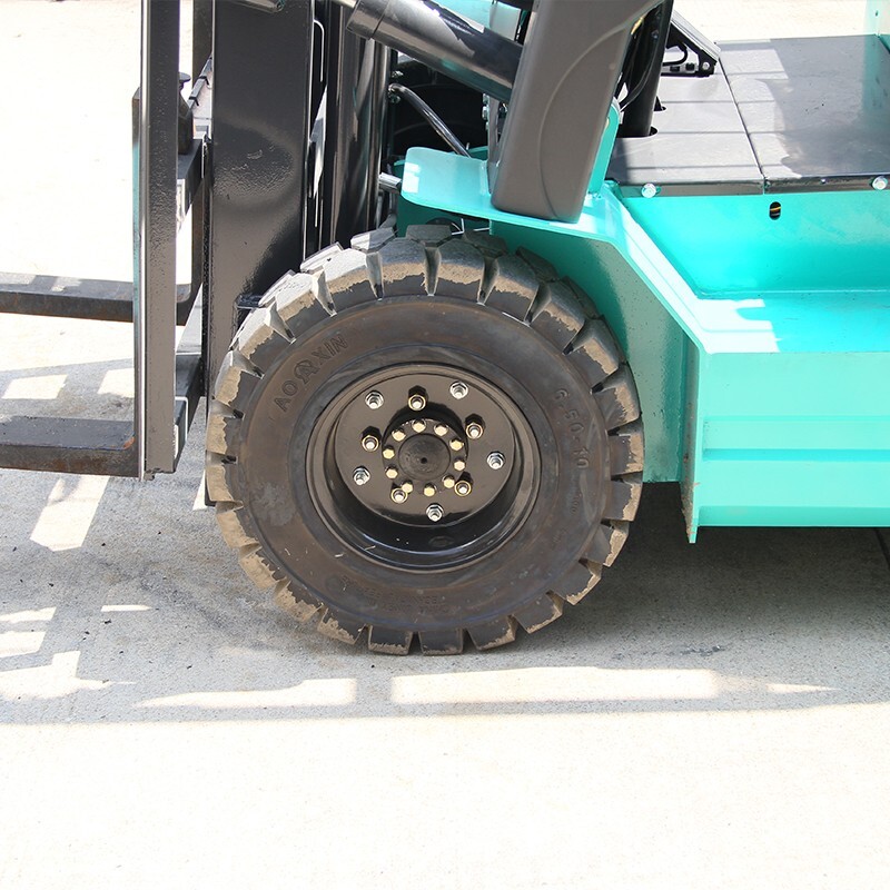 New 2024 2 Ton Rated Capacity Electric Forklift Lifter Lift Truck Two-stage mast