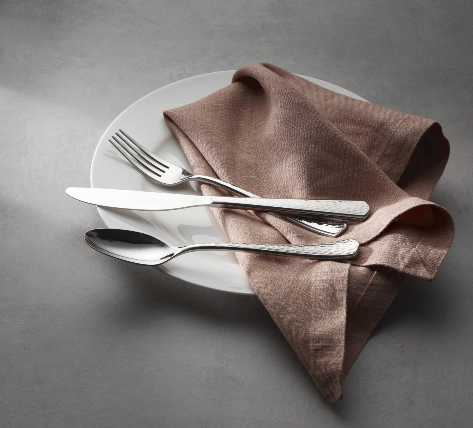 Oneida Etta 20-Piece Flatware Set - Service for 4 - Modern Dinnerware Cutlery