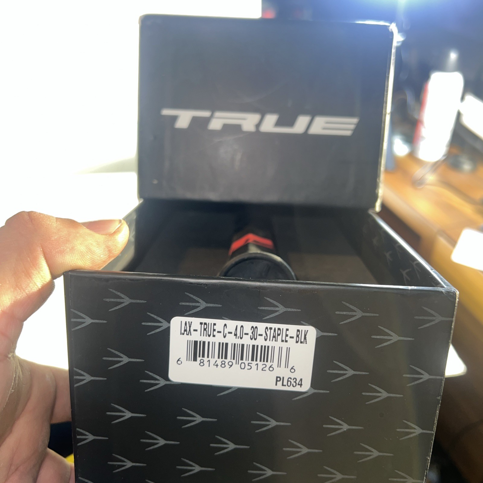 Staple Pigeon X Lacrosse Unlimited True Composite Shaft