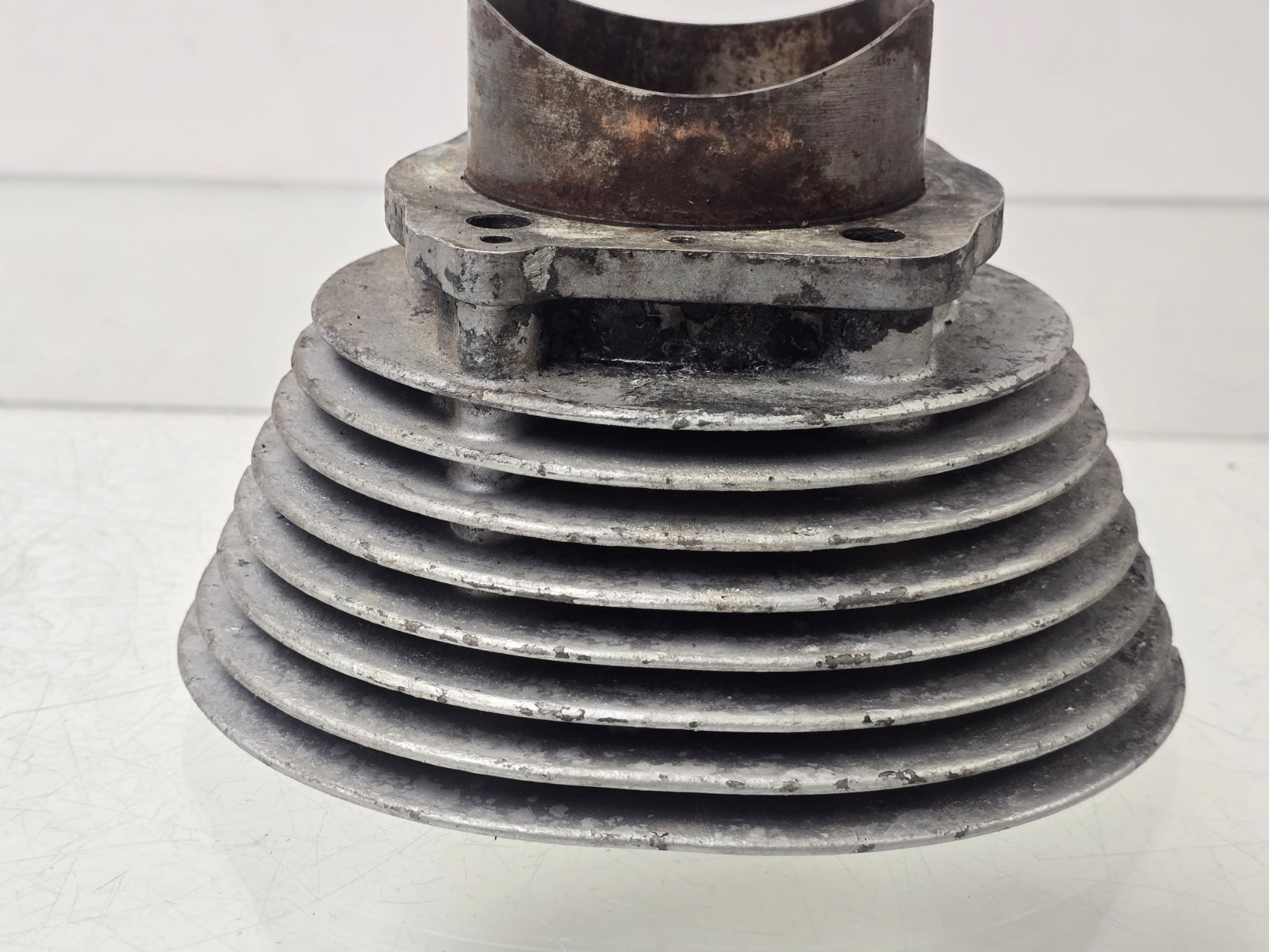 DUCATI SINGLE 250 BEVEL NARROW CASE CYLINDER JUG BARREL W/ PISTON DM250 DIANA