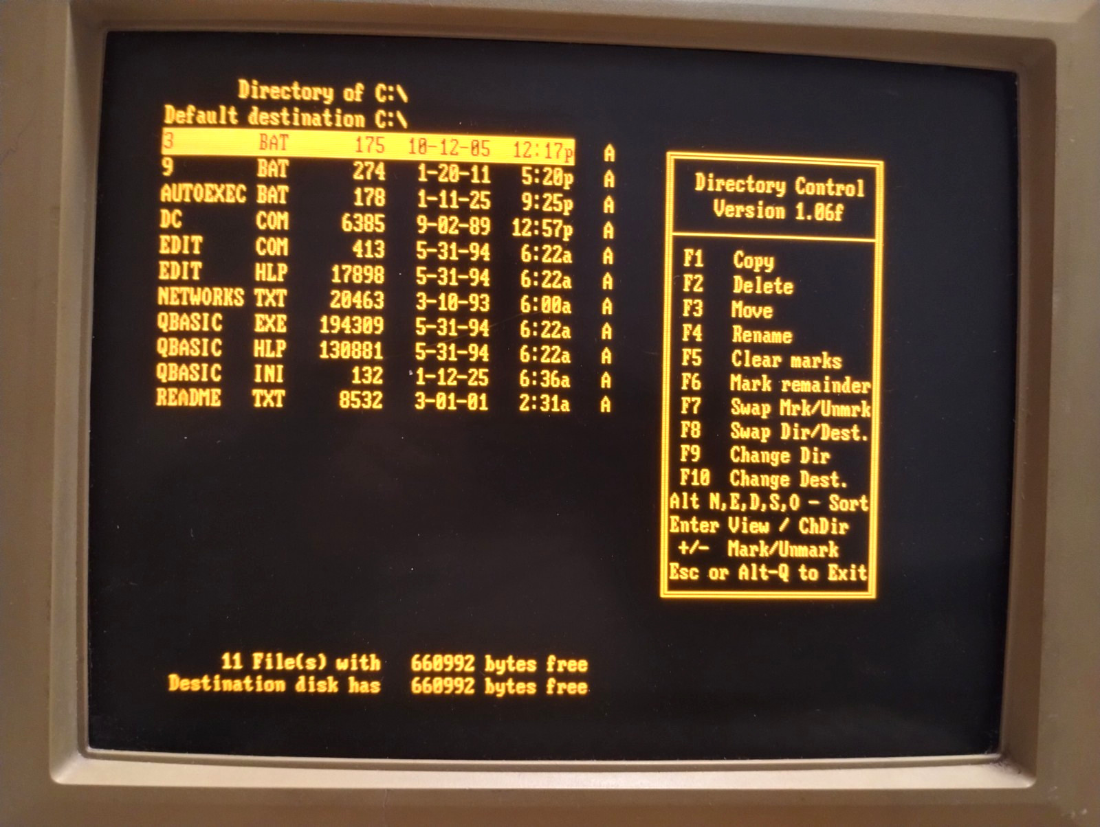 VINTAGE Monochrome Monitor with Swivel! WORKS! Bright! READ!