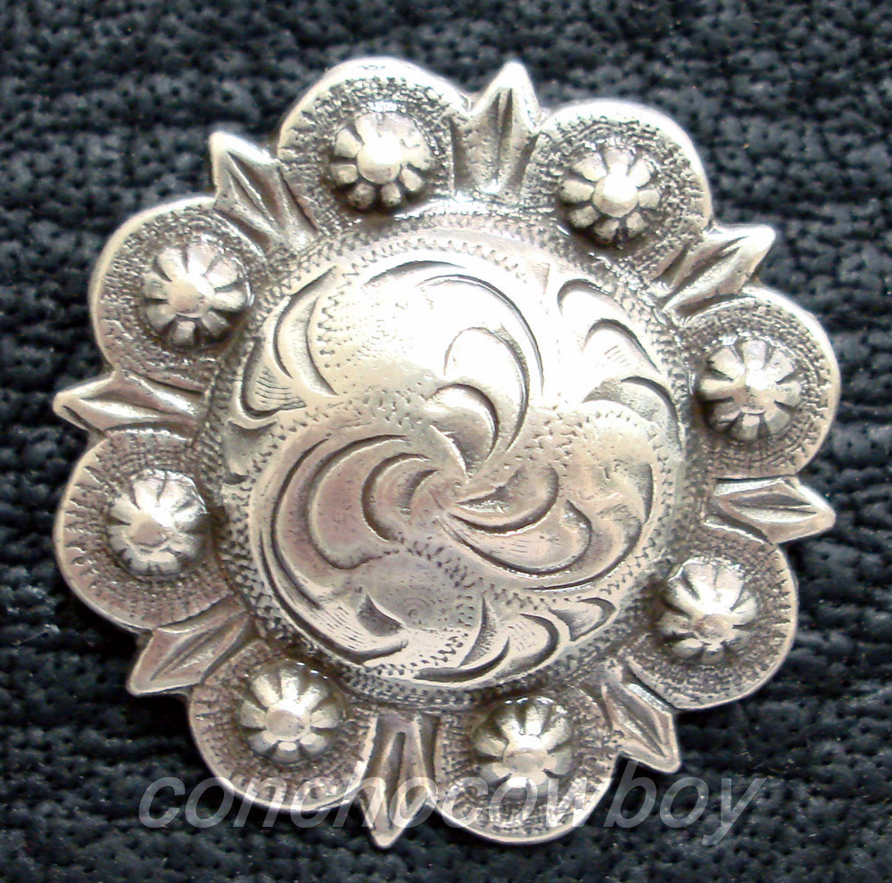 WESTERN SADDLE HORSE TACK ANTIQUE ENGRAVED BERRY CONCHOS screw back Multi size