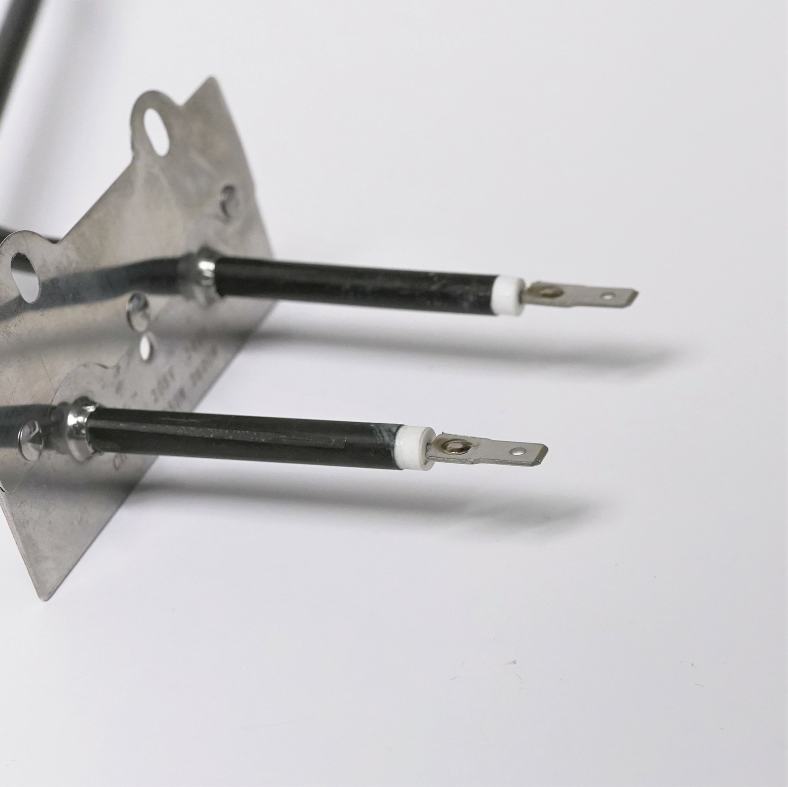 Powder Coating Batch Oven Heating Element 208/240 Volts 1950/2600 Watts