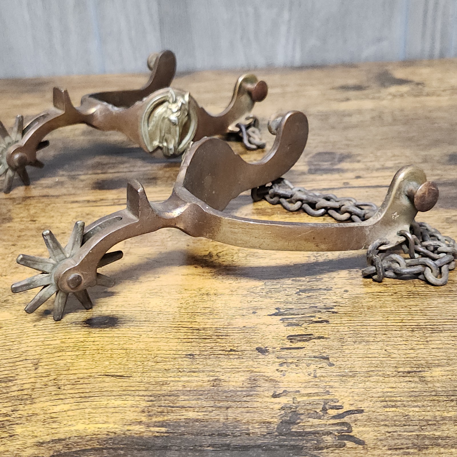 Antique Horse Head Western Spurs Star Mark August Buermann Era Bronze Toned