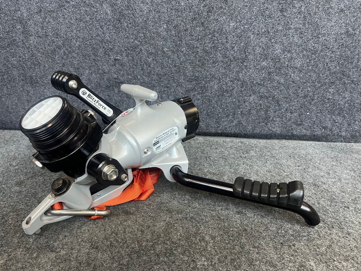 BLITZFORCE Firefighting Portable Ground Attack Monitor XXLG-32-NH1*