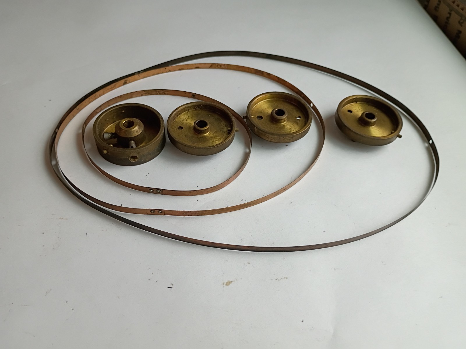 1928 Atwater Kent Model 44 Tuning Pulley Set Brass Wheels And Metal Bands