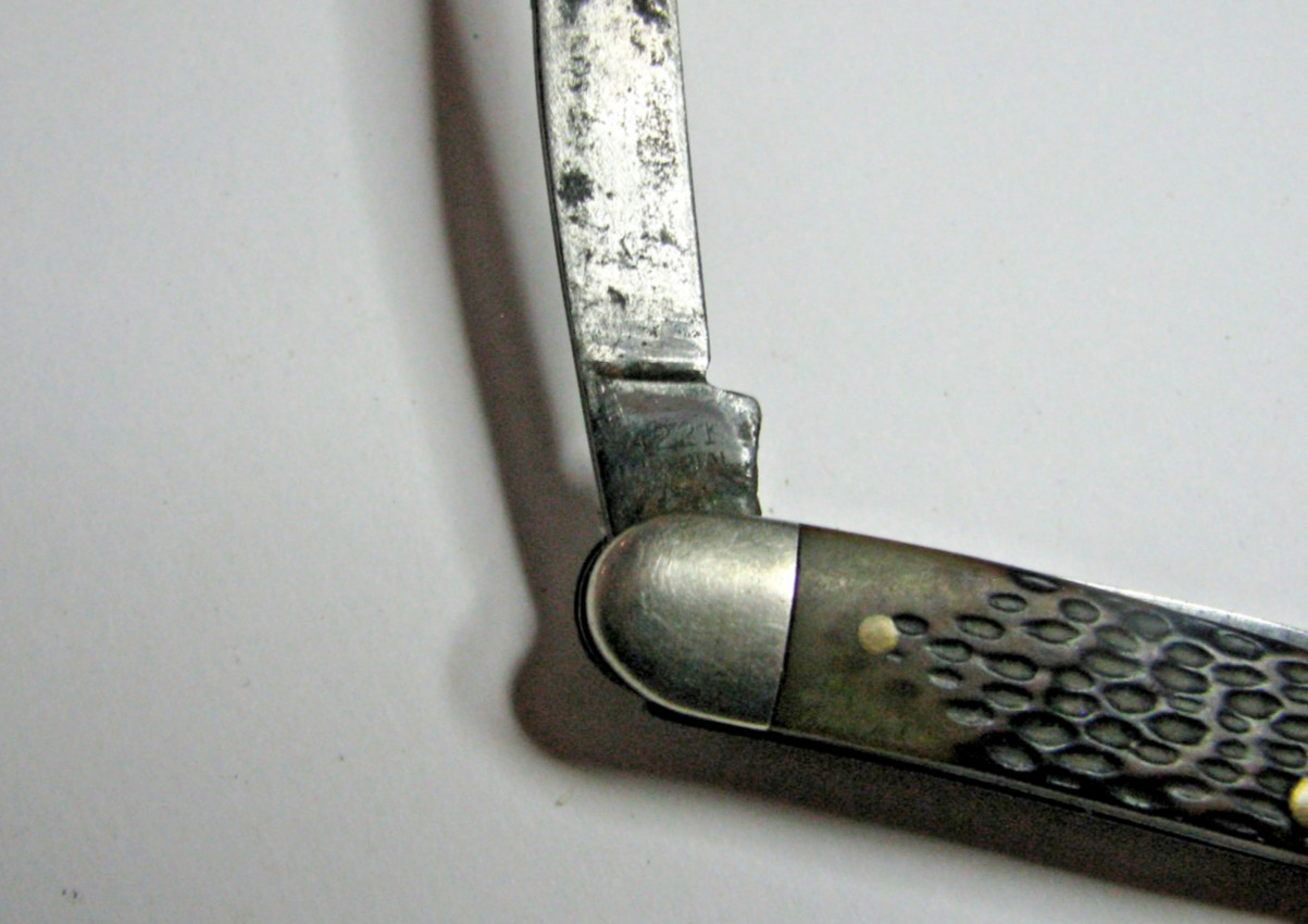 Vintage Imperieal Frontier 4221 Trapper Folding Pocket Knife USA