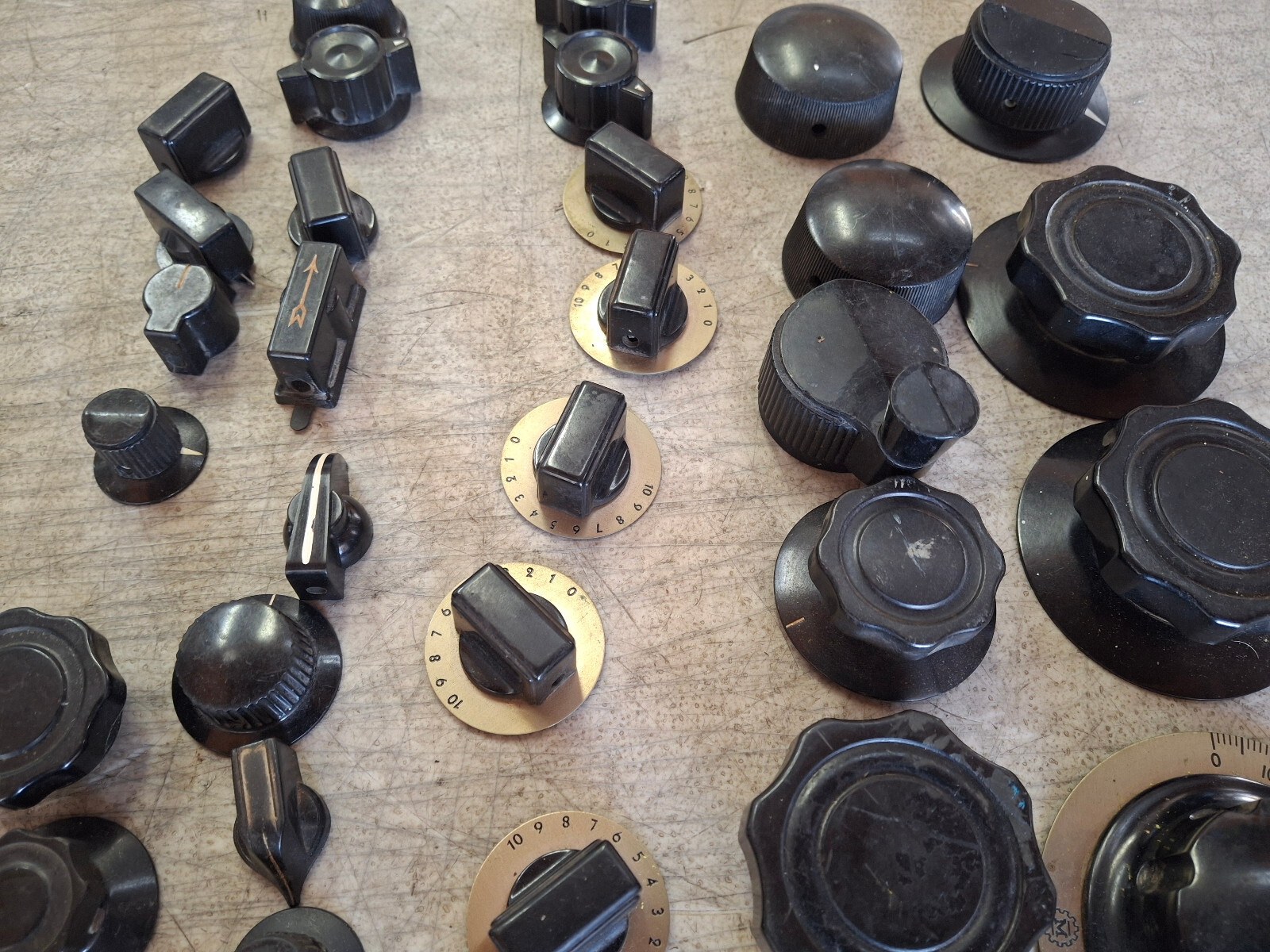 Lot of 40 Vintage Ham Radio Dials Indicator Knobs