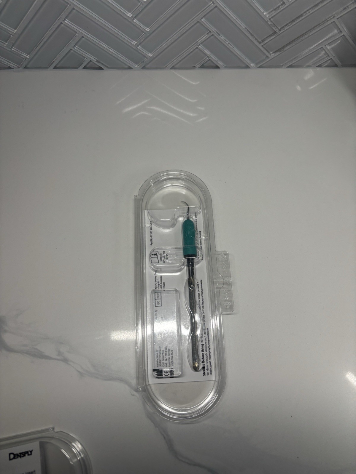 Dentsply 82008 Cavitron Ultrasonic Insert #1000 FITGRIP Focused Spray 30 kHz