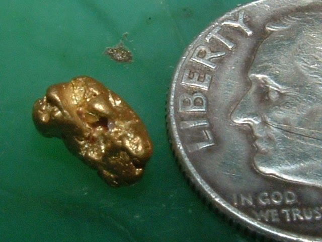 NATURAL GOLD NUGGET CALIFORNIA GOLD .73 GRAM