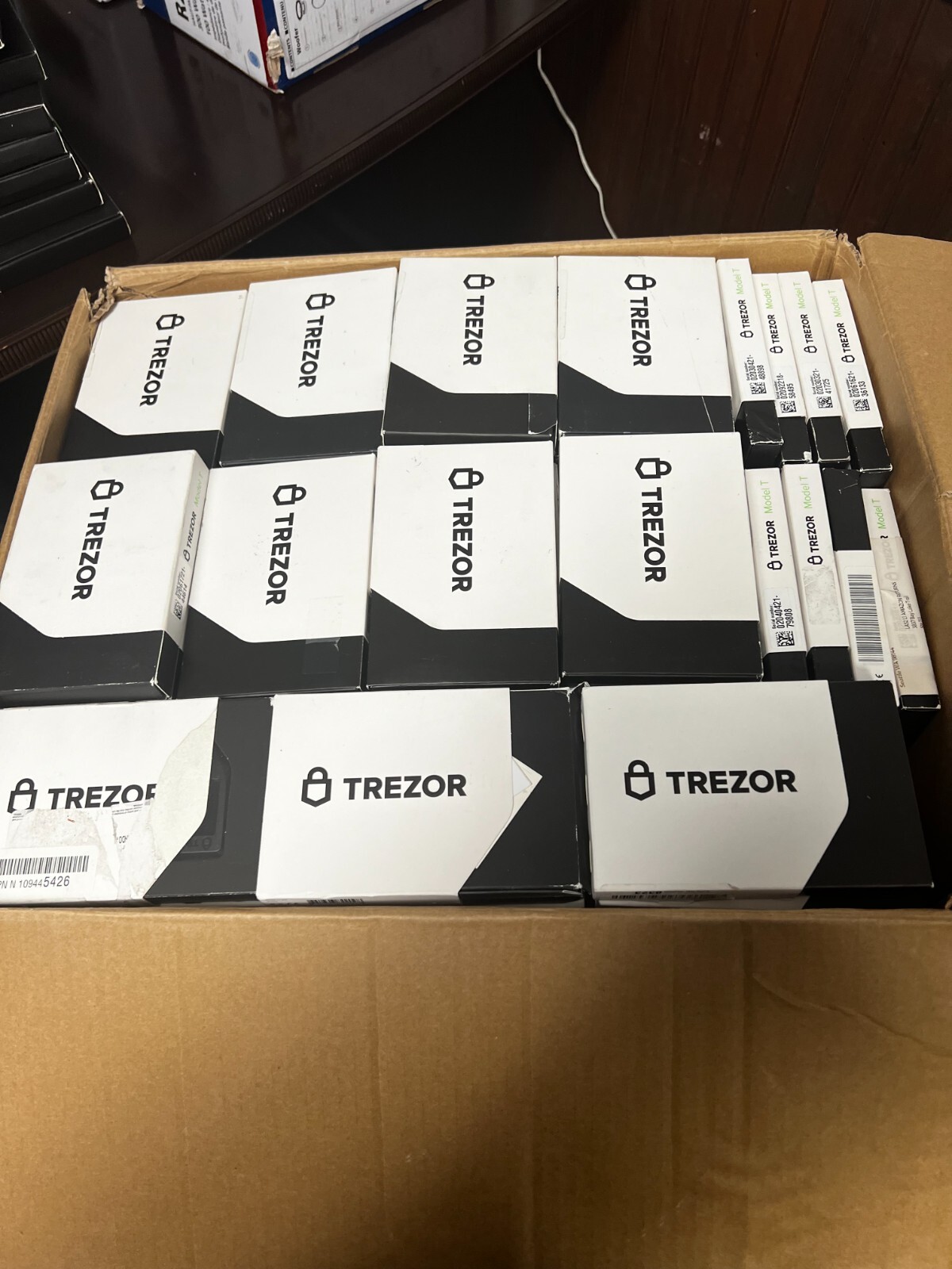 25 Trezor Model T Cryptocurrency Crypto Hardware Wallet - customer returns