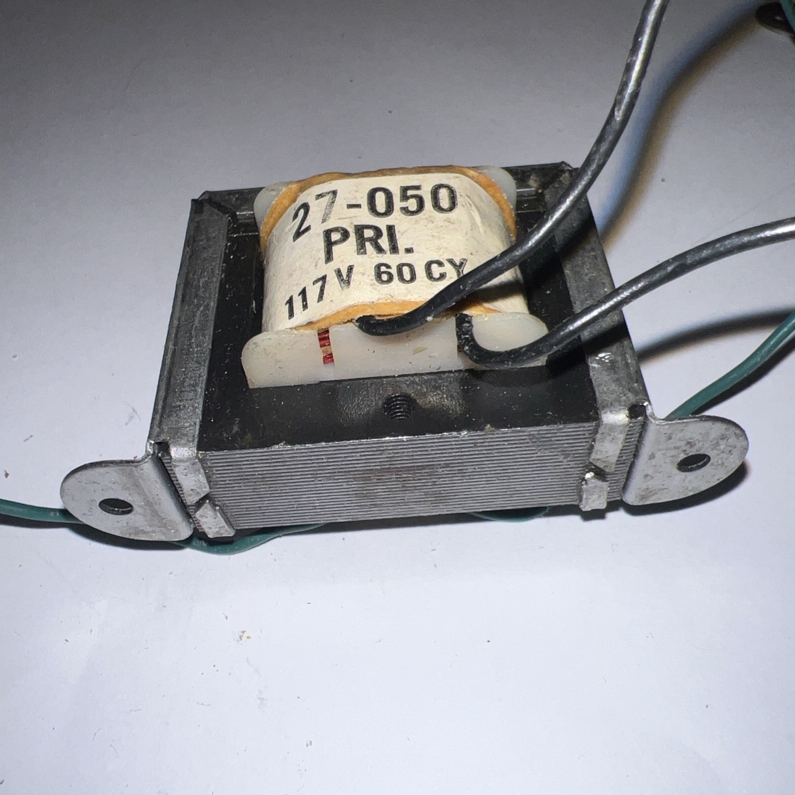 Filament Transformer 117vac Primary 6.3vac 1.2 Amps New old stock Model 27-050