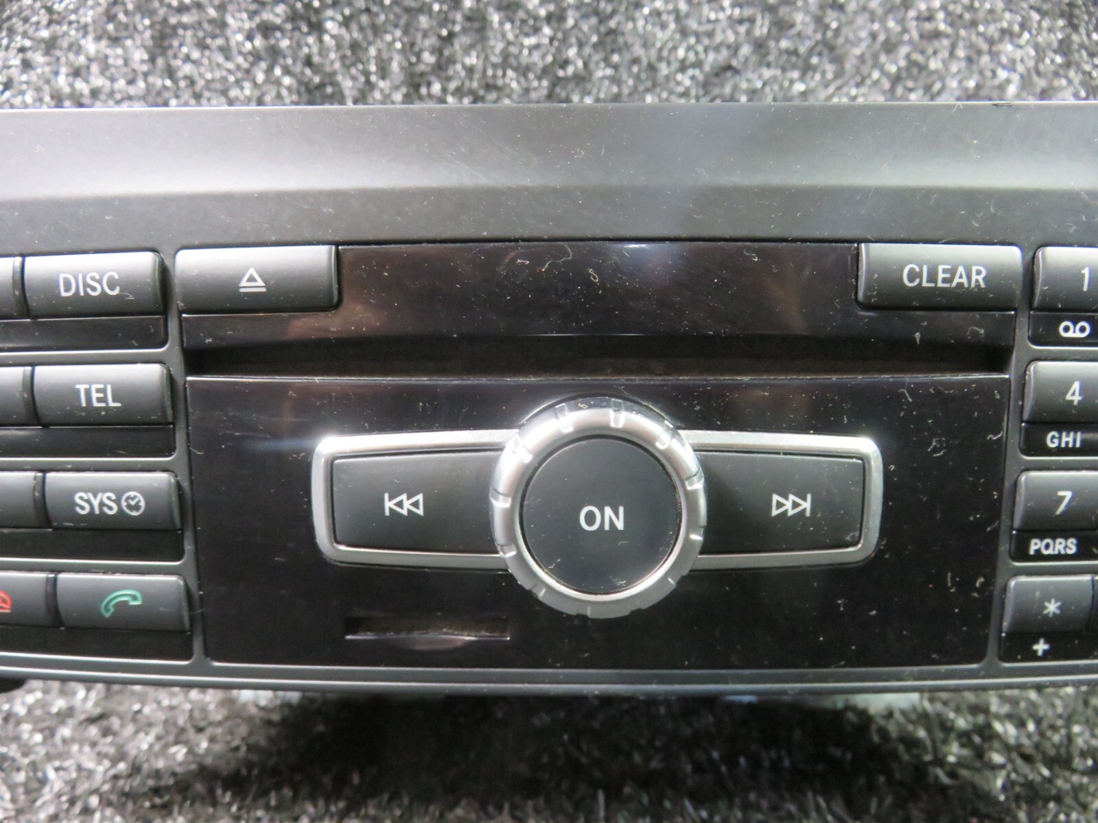 Mercedes C250 C Class Radio Cd Receiver Dash Mounted OEM 12 13 A2049006108 W204