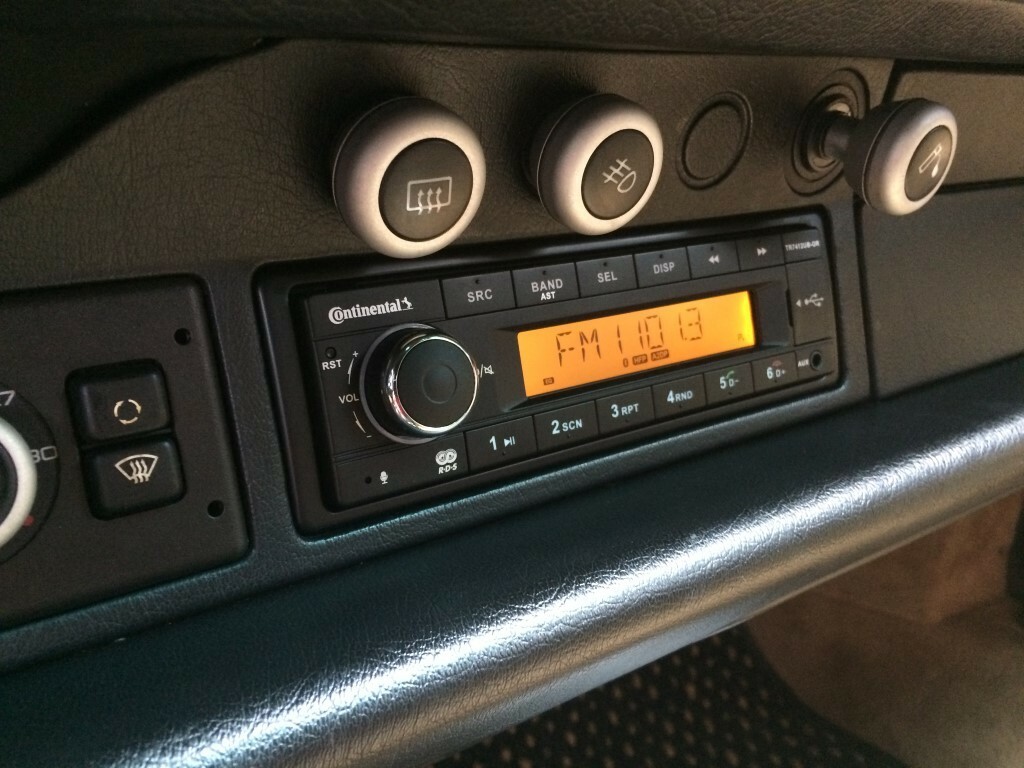 VDO CONTINENTAL TR7412UB-OR BLUETOOTH - RADIO BMW PORSCHE MERCEDES