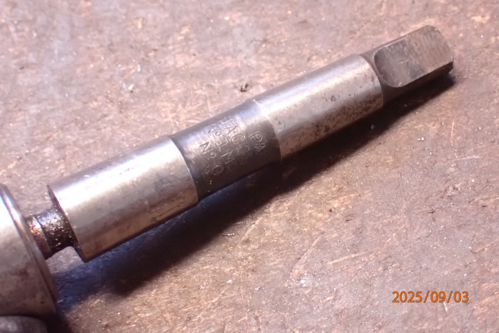 SMALL USA JACOBS CHUCKS VARIOUS MOUNT SENSITIVE SPINDLE NO. 0MT STRAIGHT