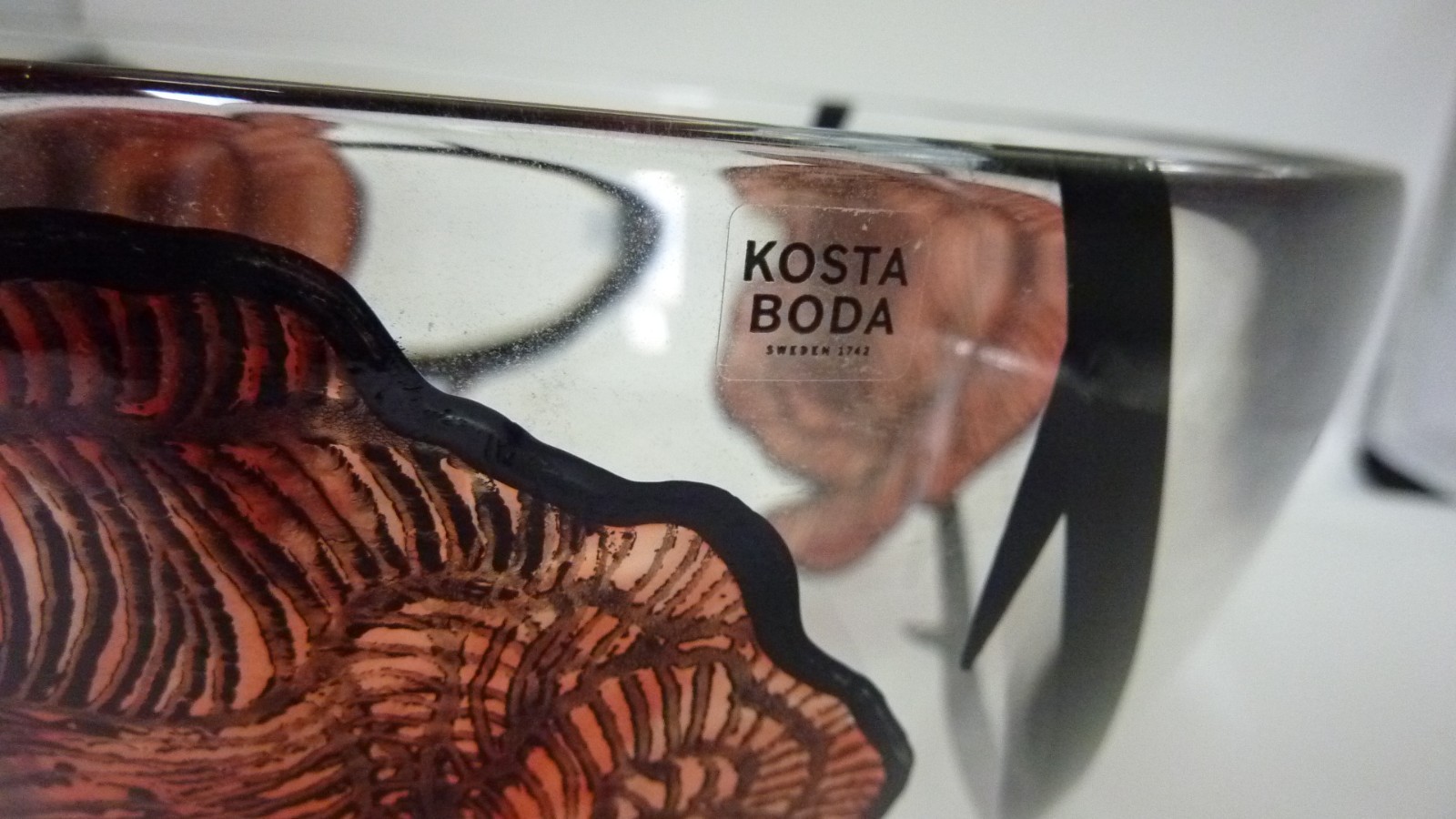 KOSTA BODA Bowl Red Rose Tattoo 9” Large Decorative 🌹 Signed # ’d Art Glass 3