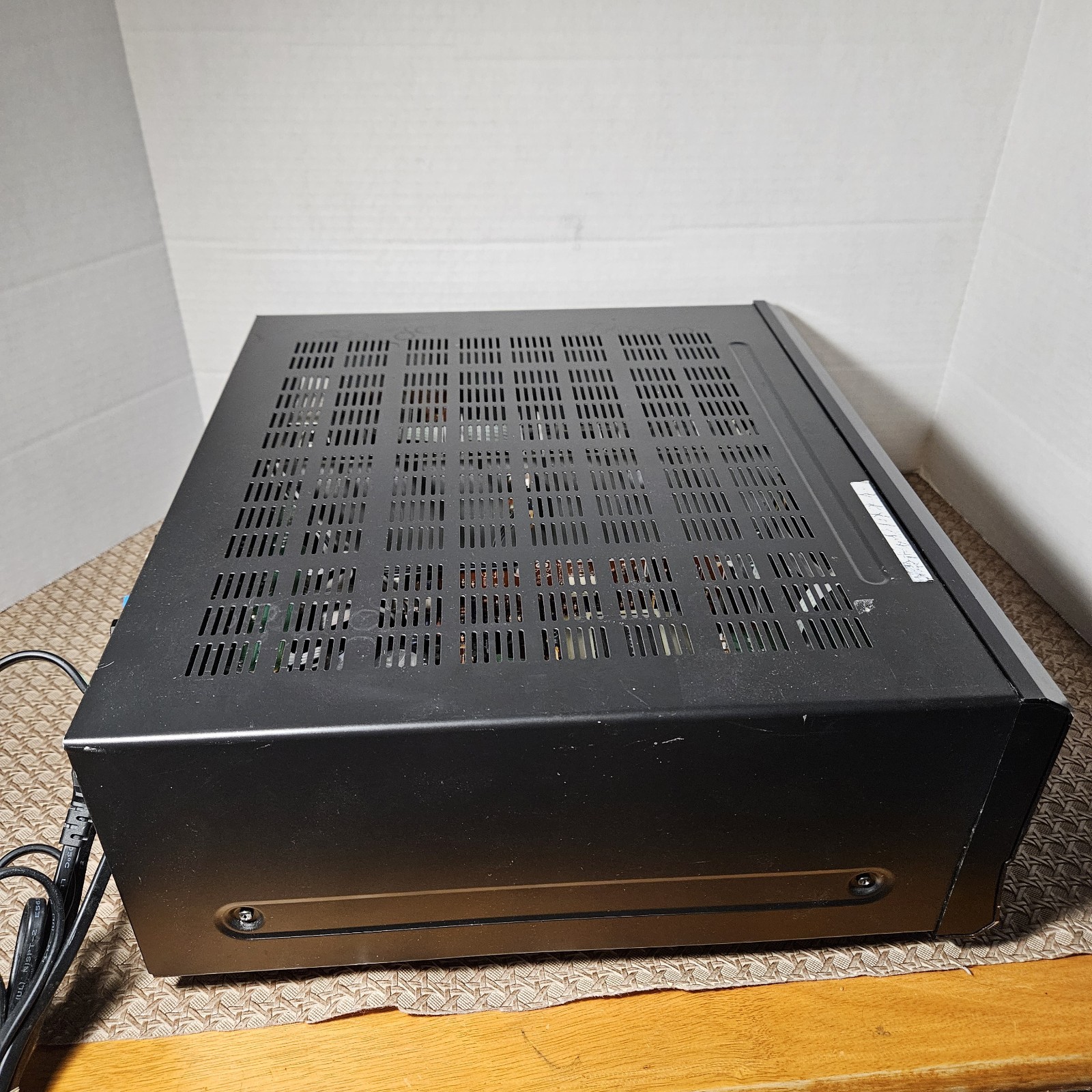 Onkyo TX-SR701 6.1 Channel 600 Watt Home Theater AV Receiver Amplifier TESTED