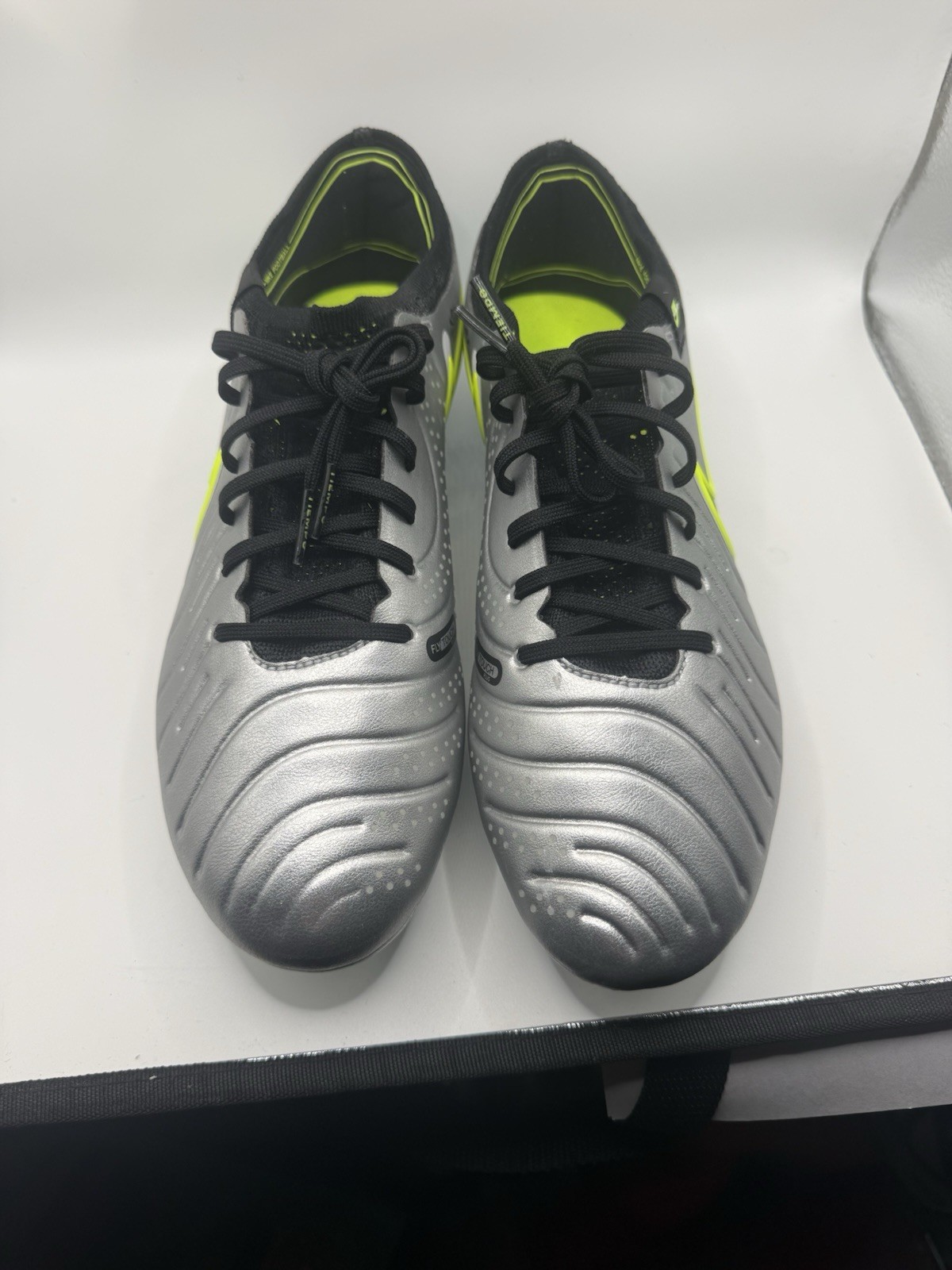 Nike Tiempo Legend 10 Elite Silver Sg Pro Anti Clog HF4375-002 $250 - Size 8.5