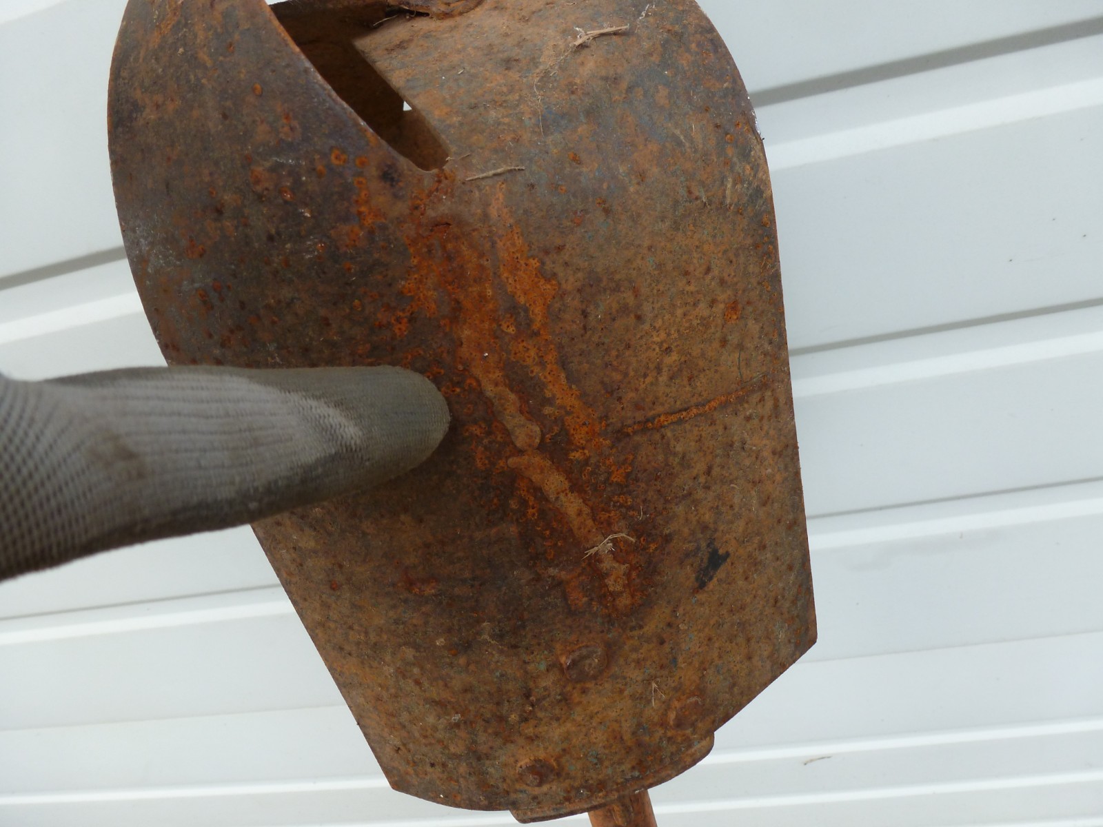 Vintage Seymour 6-Inch Post Hole Digger Auger with Wood Handle