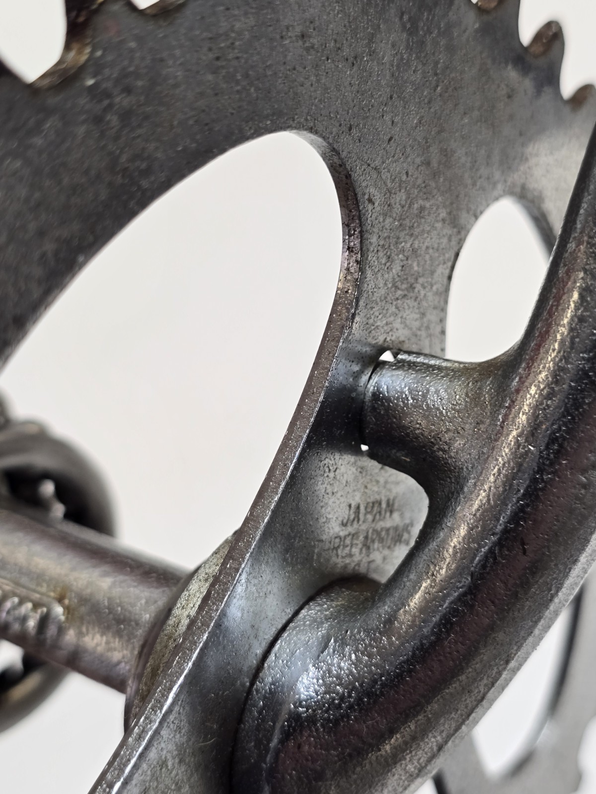 1981 Takagi Crankset One Piece 175MM x 24TPI Three Arrow Sprocket Old Scool BMX