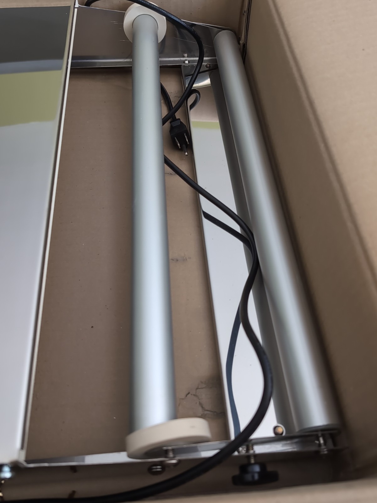 Torrey 20 Inch / 500 mm Hand Wrapping Machine Film Wrapper for Food Pack