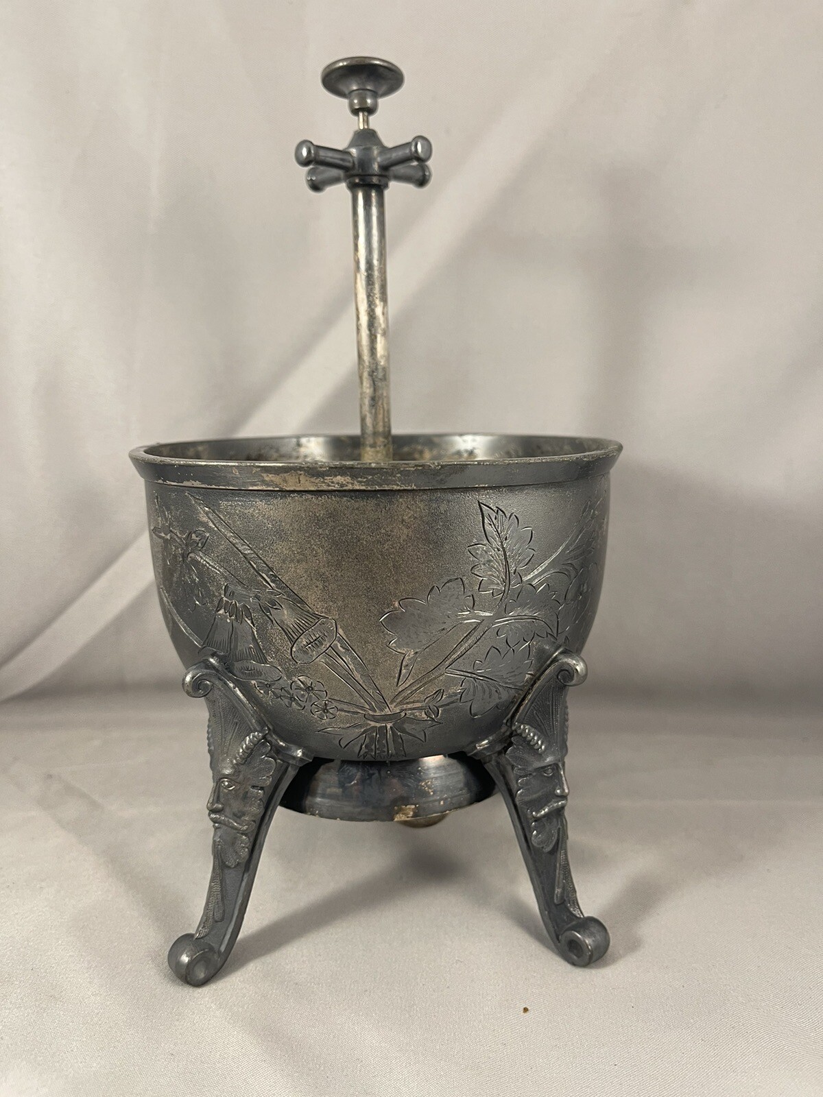 Antique 1870’s Silver Plate Reed & Barton Hotel Front Desk Bell Tea Waste Bowl