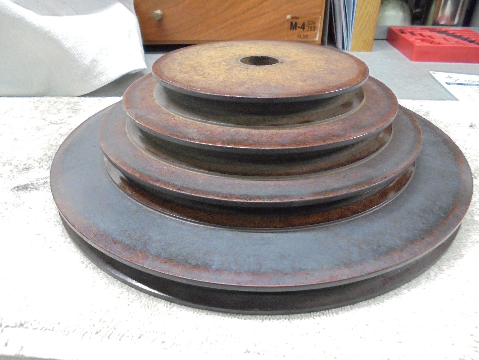 HARDINGE PHENOLIC STEP PULLEY