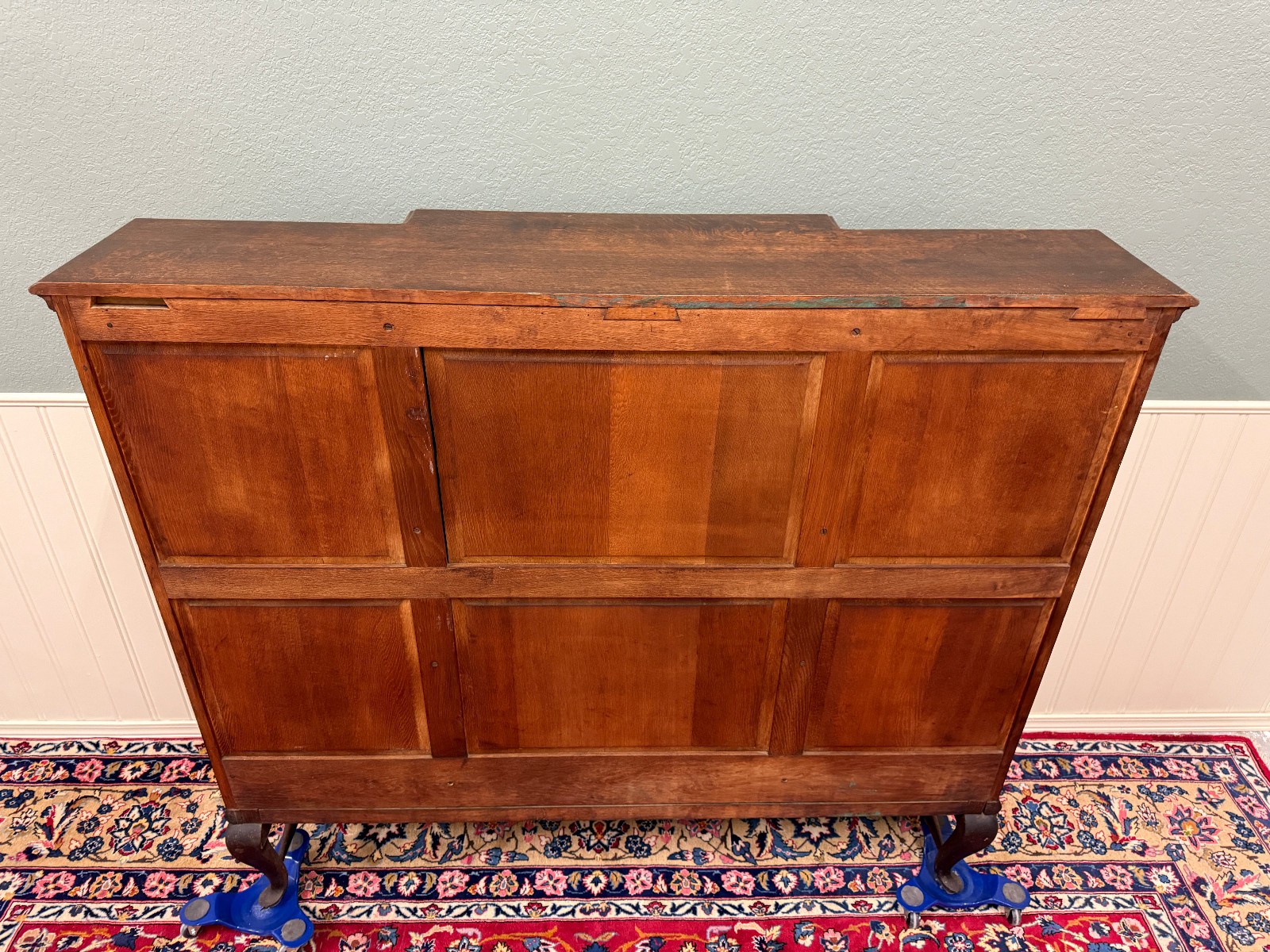 Antique English Bookcase Bookshelf Cabinet Glass Oak Queen Anne Legs 1920s-30s