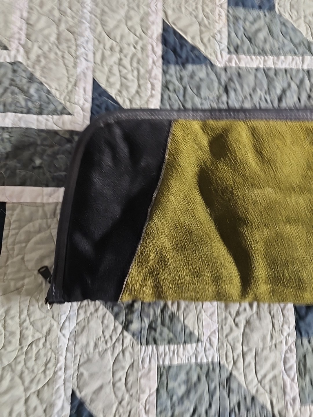 Vintage Gun Case J.M. Bucheimer Co Faux Fur Lined Black/Tan 42 Green Black