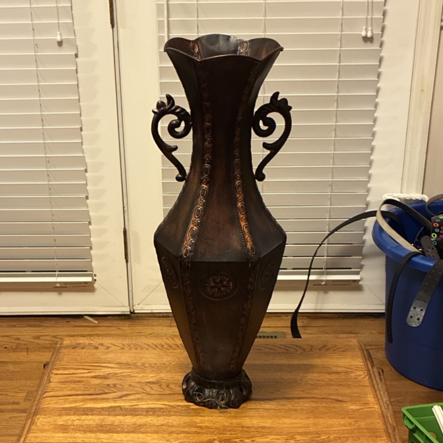 Antique Style Matte Brown Gold Metal Flower Vase Hexagonal Etched Pattern