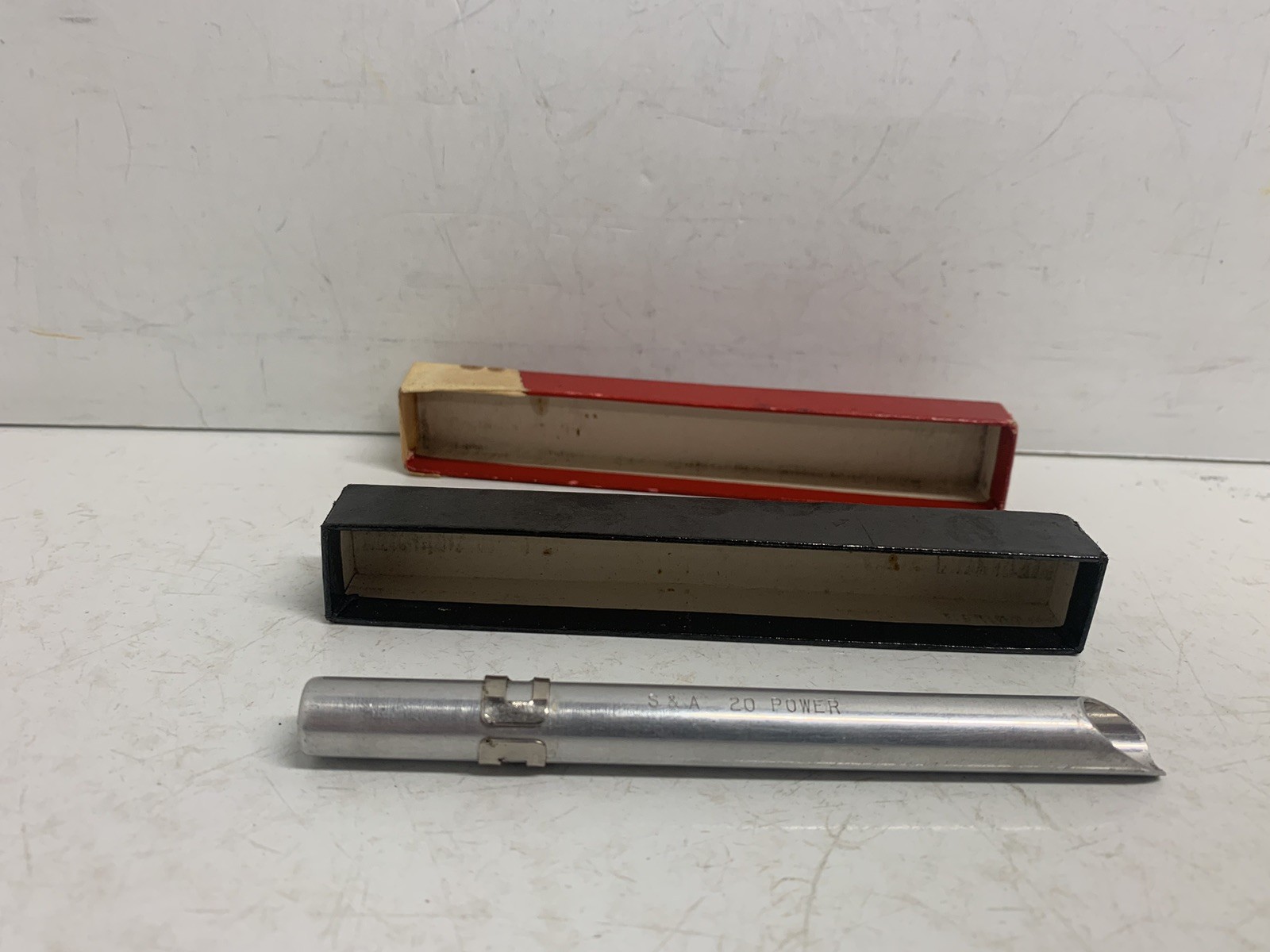 Vintage 20X Pocket Microscope S&A 20 Power in Original Box A019