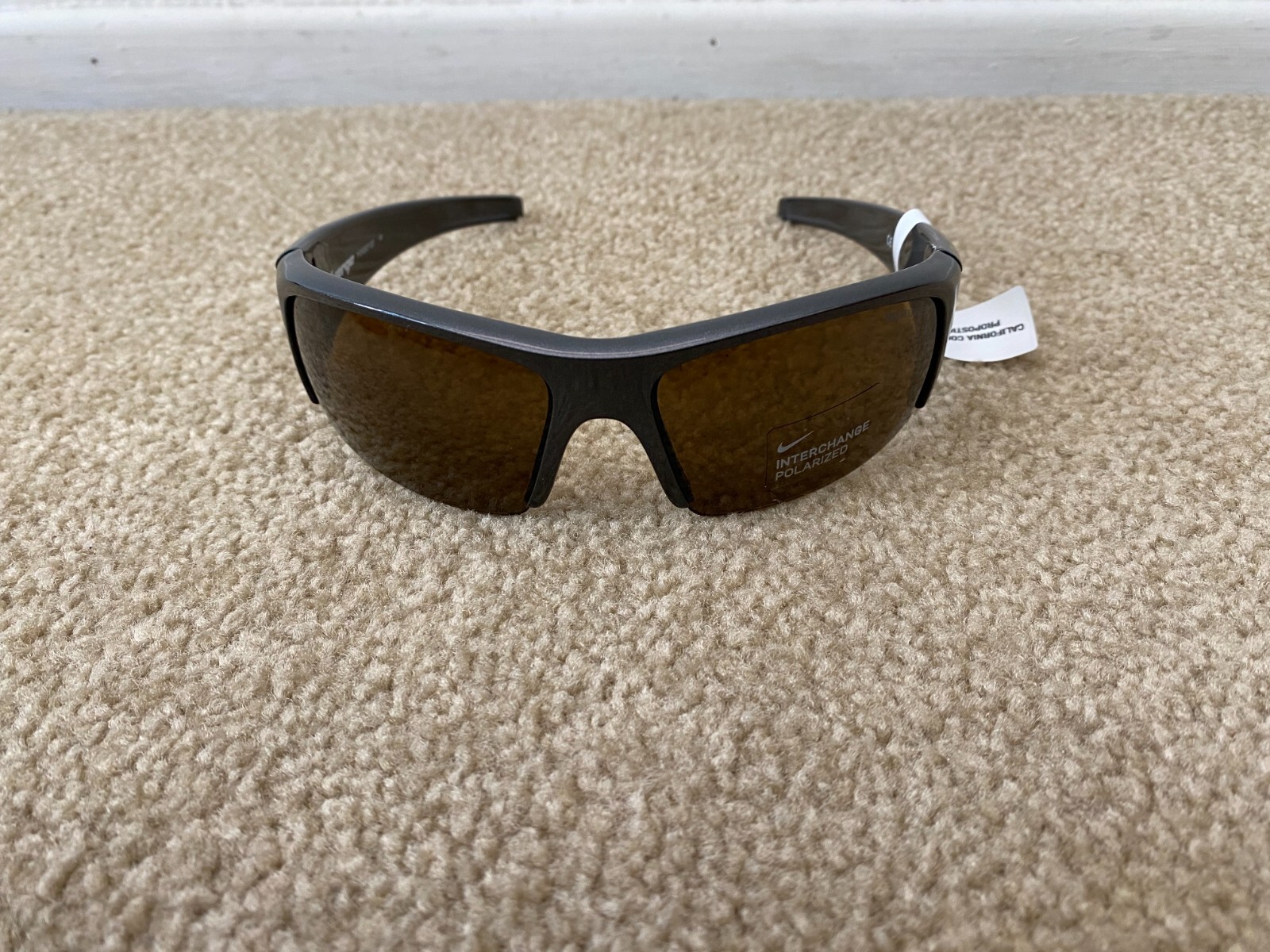 Men's Nike Black Diverge Sunglasses Sport EV0327 Polarized Brown Lens w/Tags Box