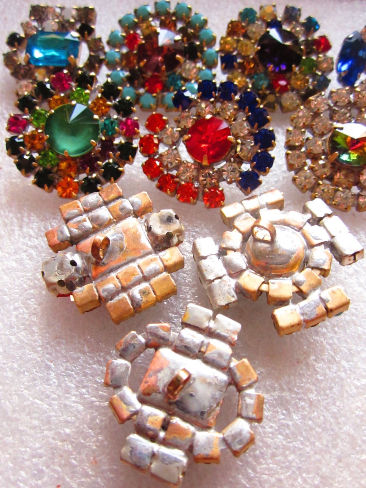 HUGE LOT 10 pcs BUTTONS RHINESTONE BEAUTIFUL CZECH HANDMADE ''M+S'' T940