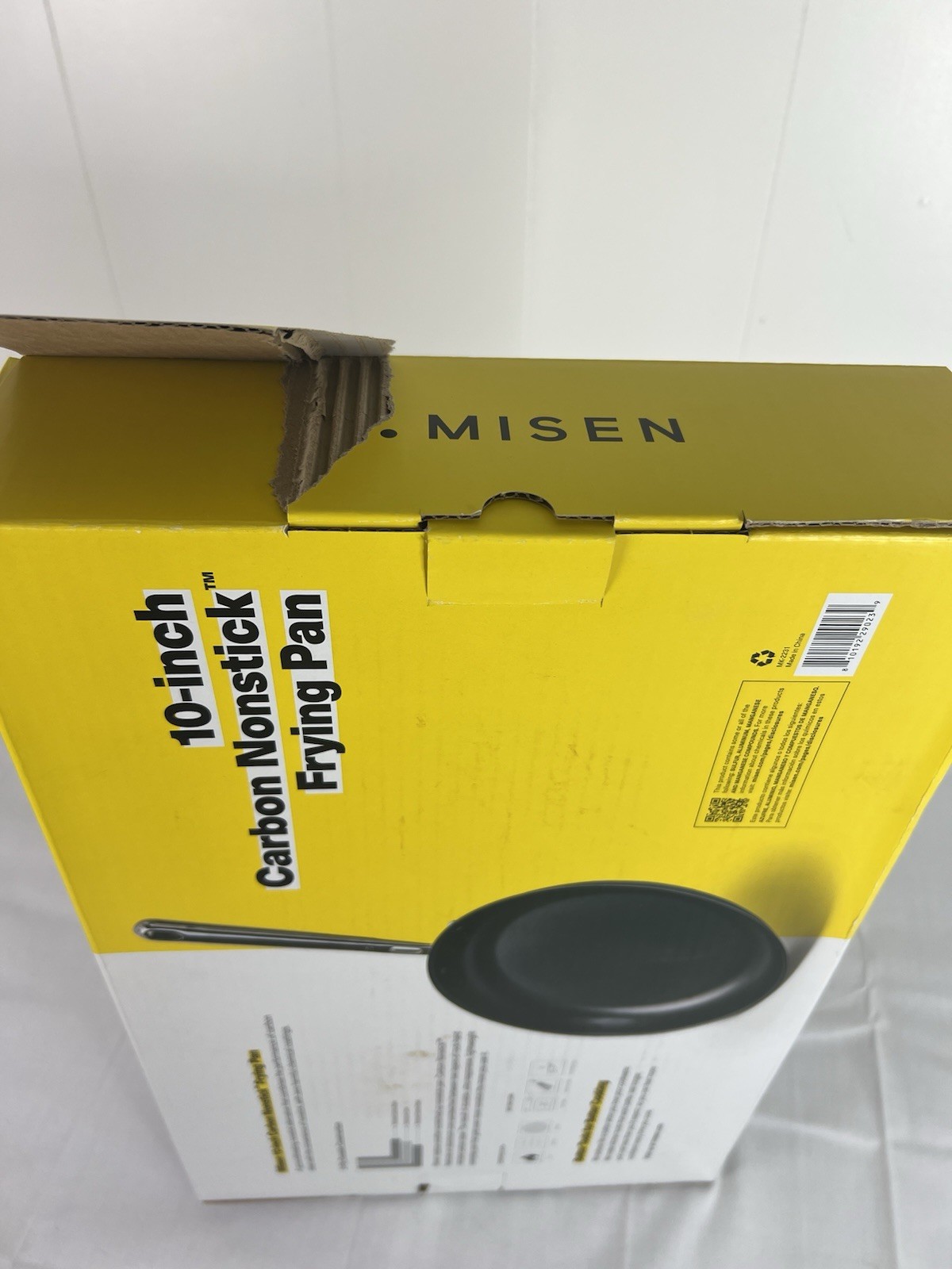 Misen Carbon Nonstick 10 inch Frying Pan Nitrided Tri-Ply Carbon Steel BRAND NEW