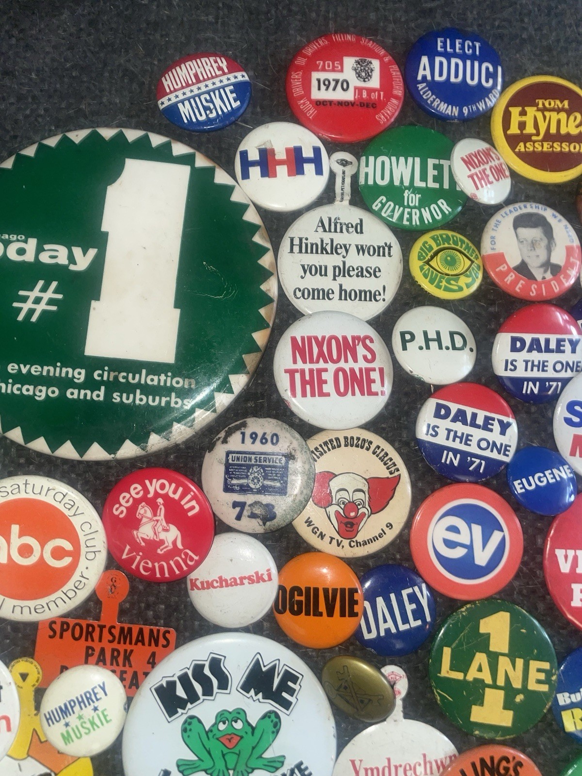 (59) Vintage Pin And Item Assortment/ Politics & Misc Advertisement