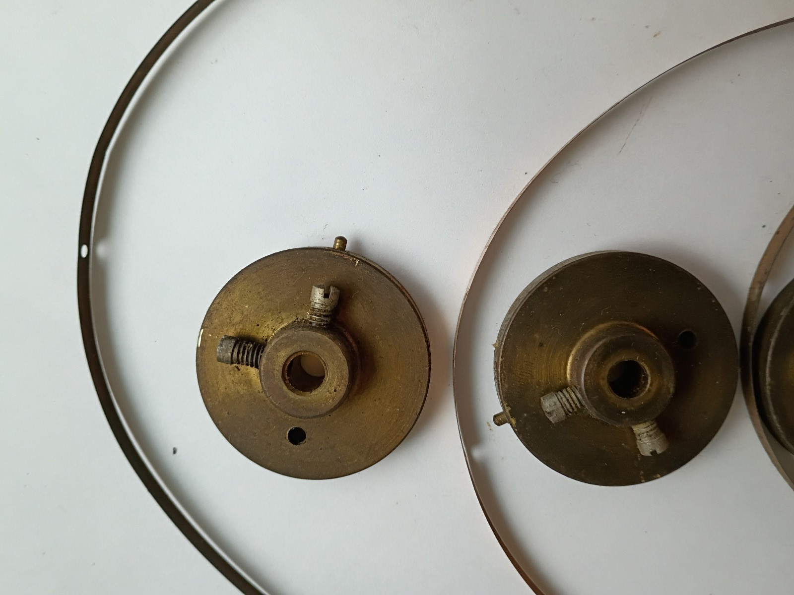 1928 Atwater Kent Model 44 Tuning Pulley Set Brass Wheels And Metal Bands