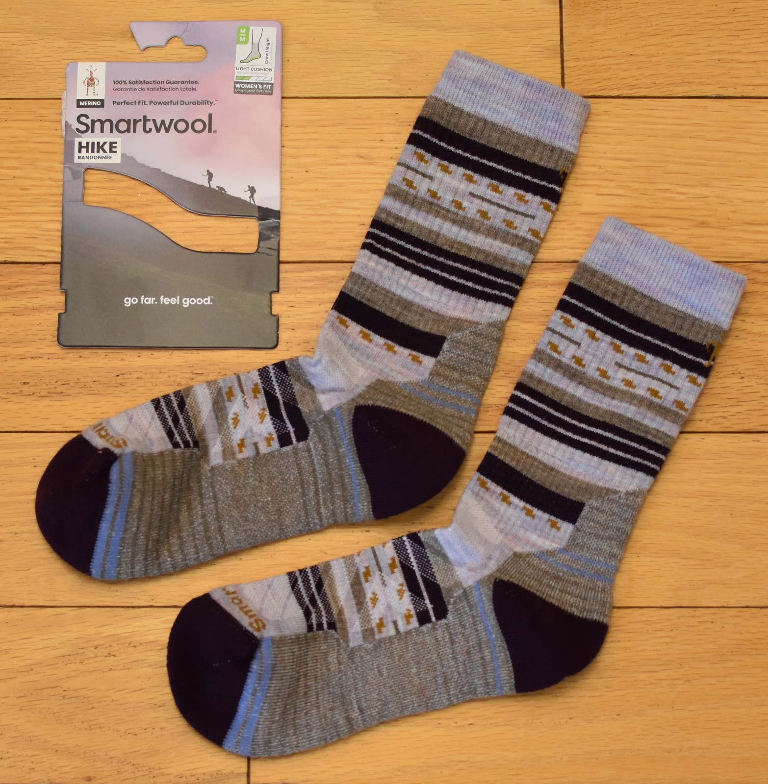 NWT SMARTWOOL Hike Lite Cushion Womens Margarita Crew Socks-M $23 PURPLE ECLIPSE