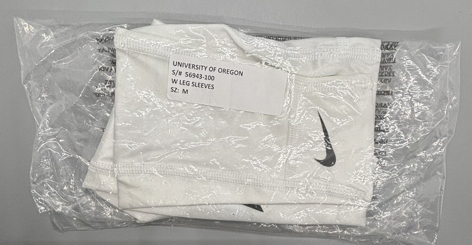 Nike Oregon Ducks Track PE Women’s Medium White Calf Leg Sleeves X’s 2 BRAND NEW