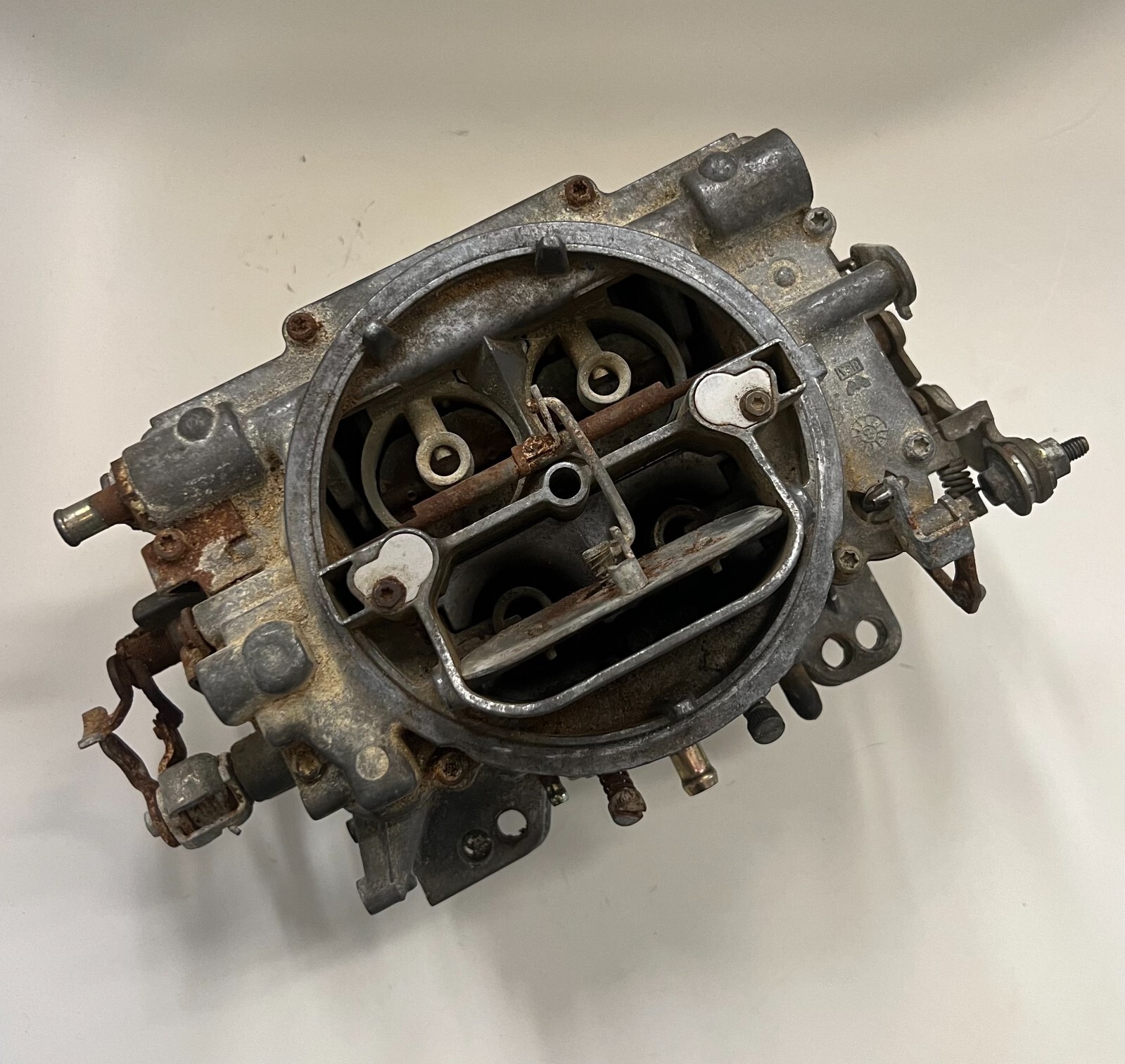 Edelbrock/Carter 4bbl Carburetor Rebuild Service