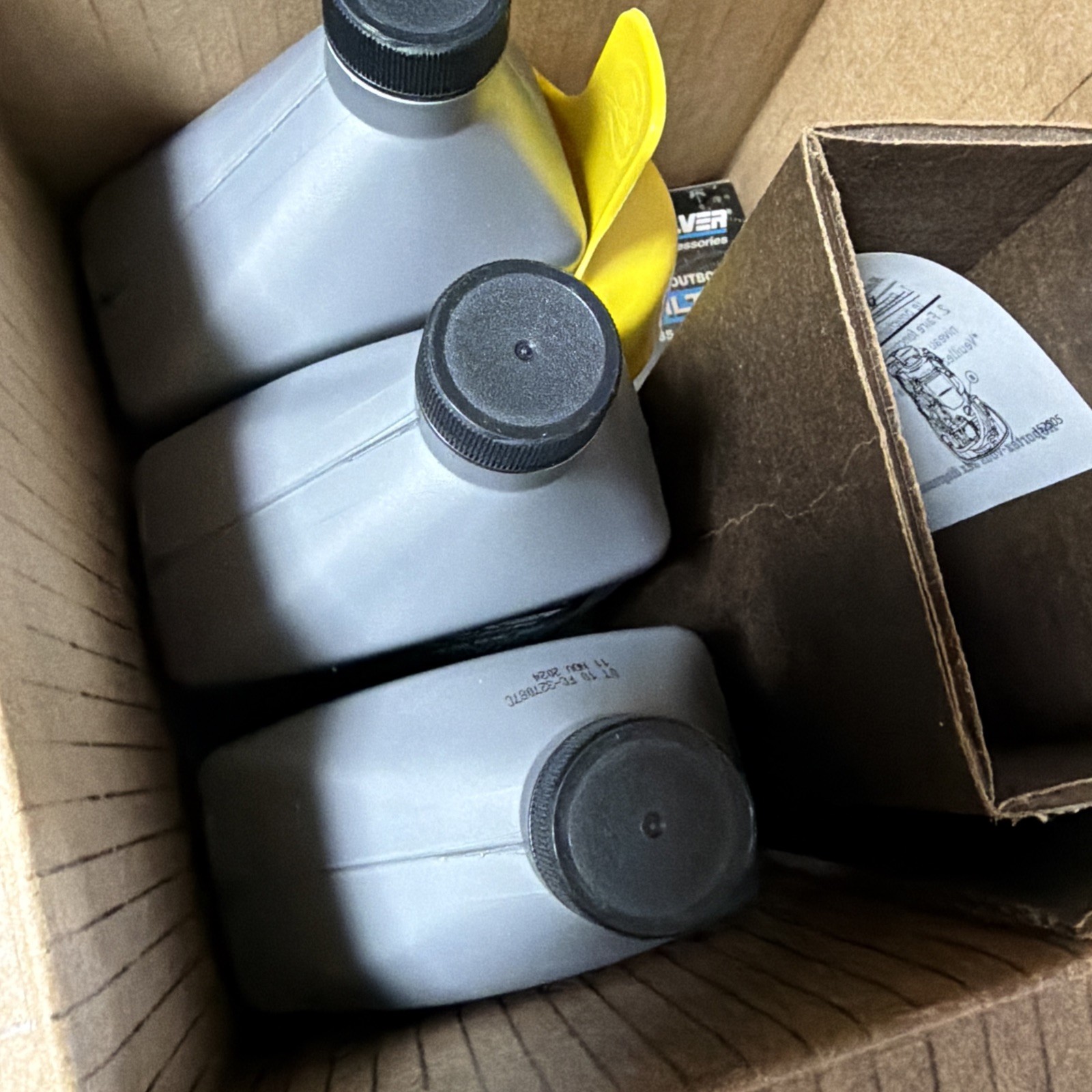 Mercury Marine Mercruiser New OEM 25W-40 Oil Change Kit, 8M0081912