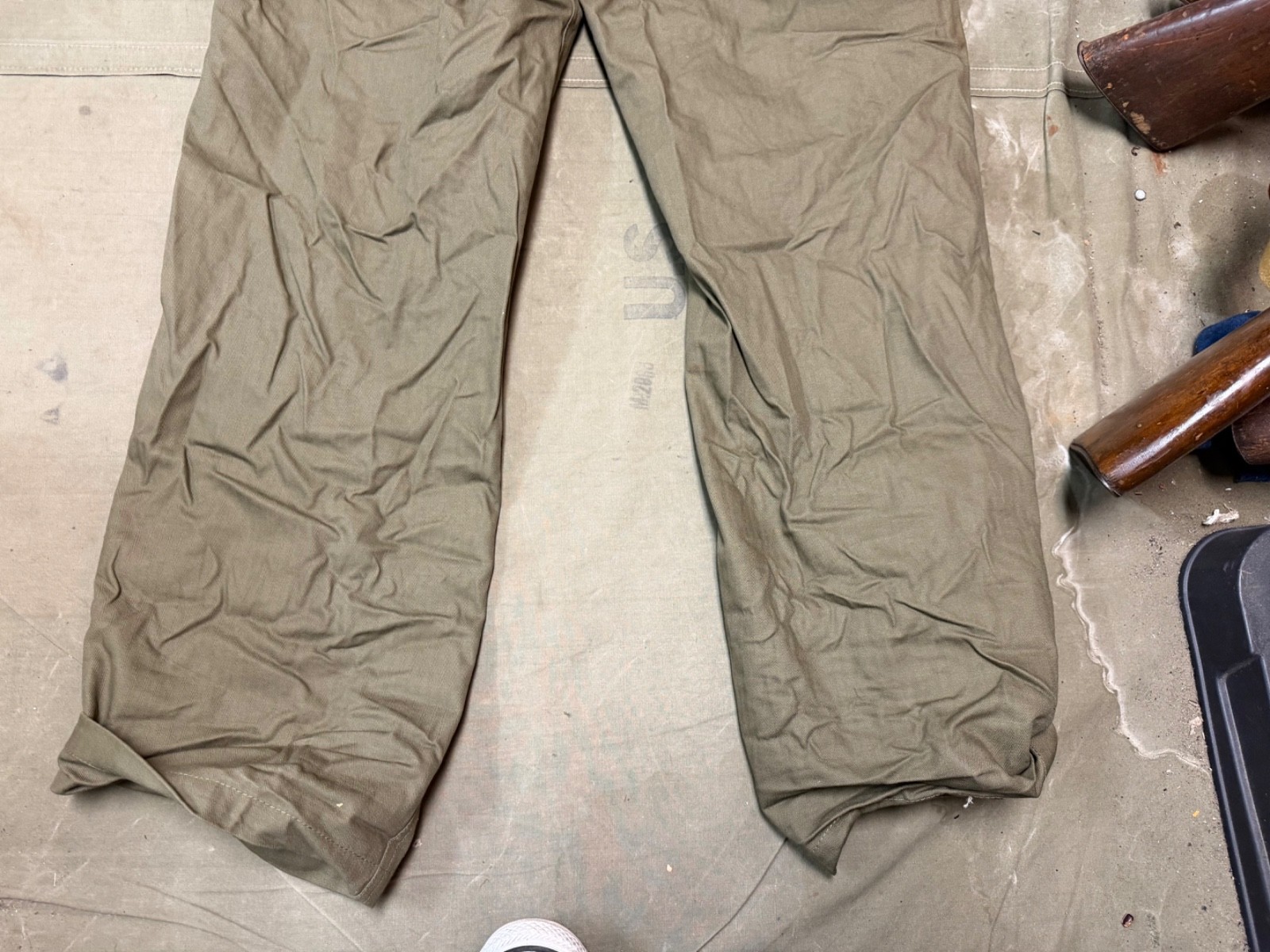 WWII US ARMY DARK SHADE HBT COMBAT FIELD TROUSERS- MEDIUM 34 WAIST