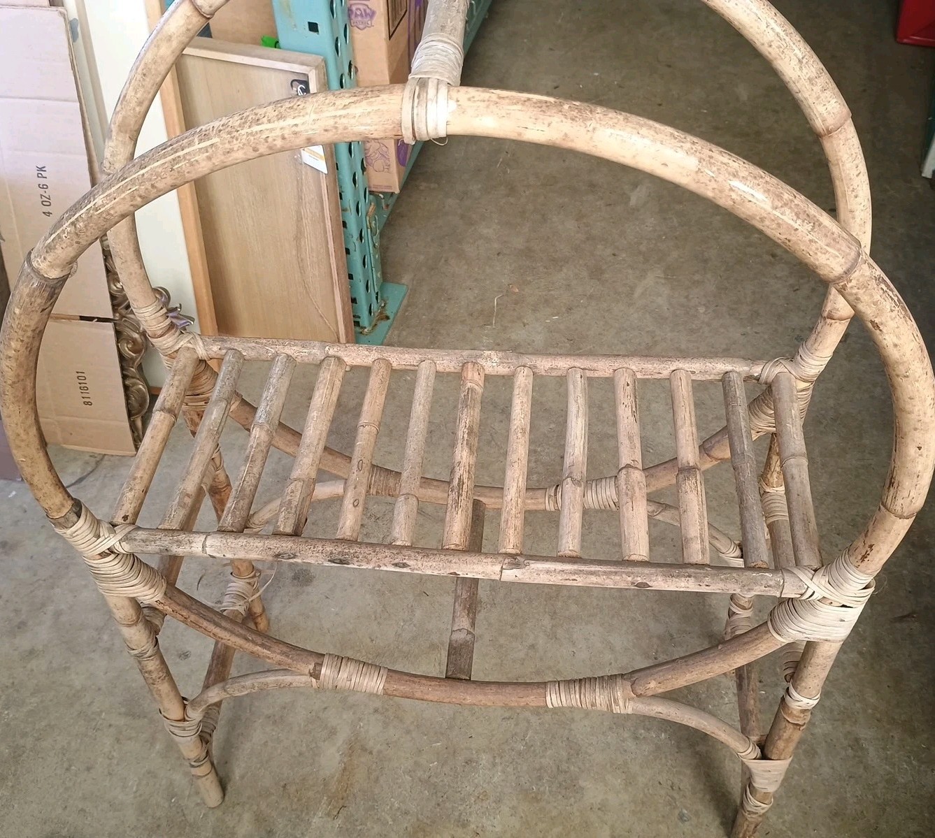 Vtg Mid Century Bamboo Shelf Unit Freestanding Circular Bookcase Etagere 35"x23"