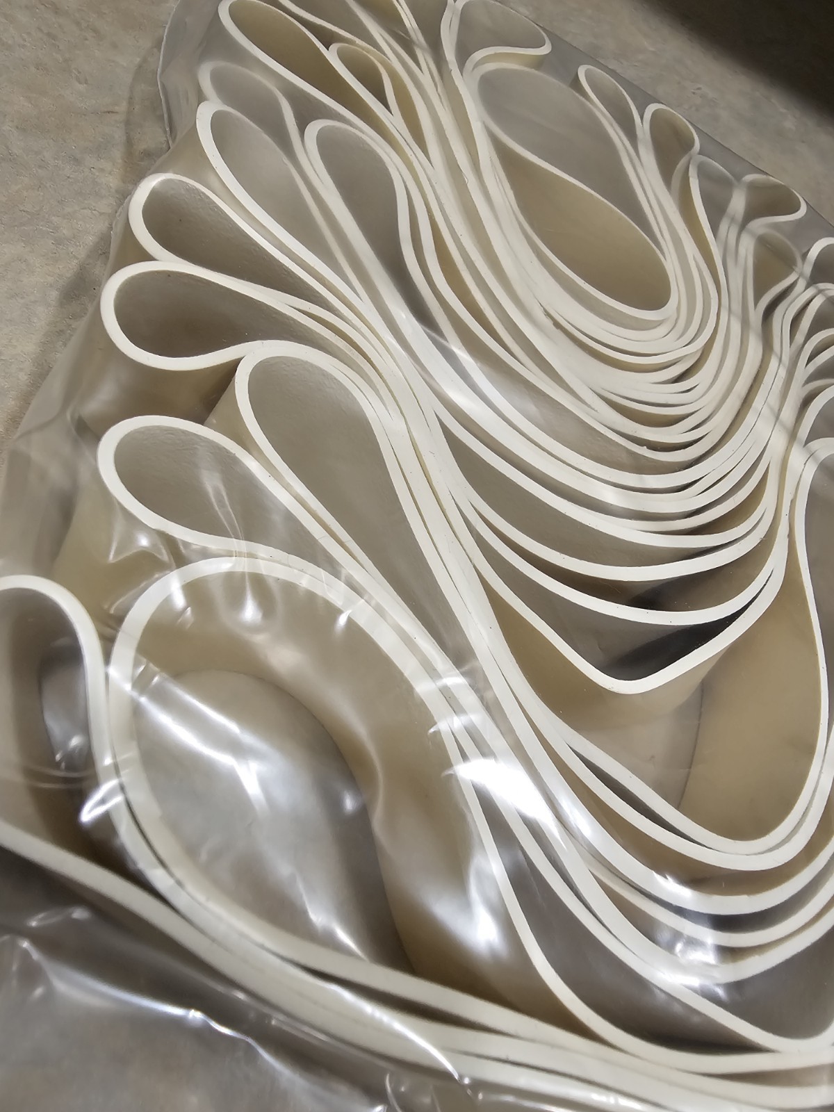 Pack of 15 Dally Wraps White/Yellow Rubber, Team Roping Saddle Horn, Ranching