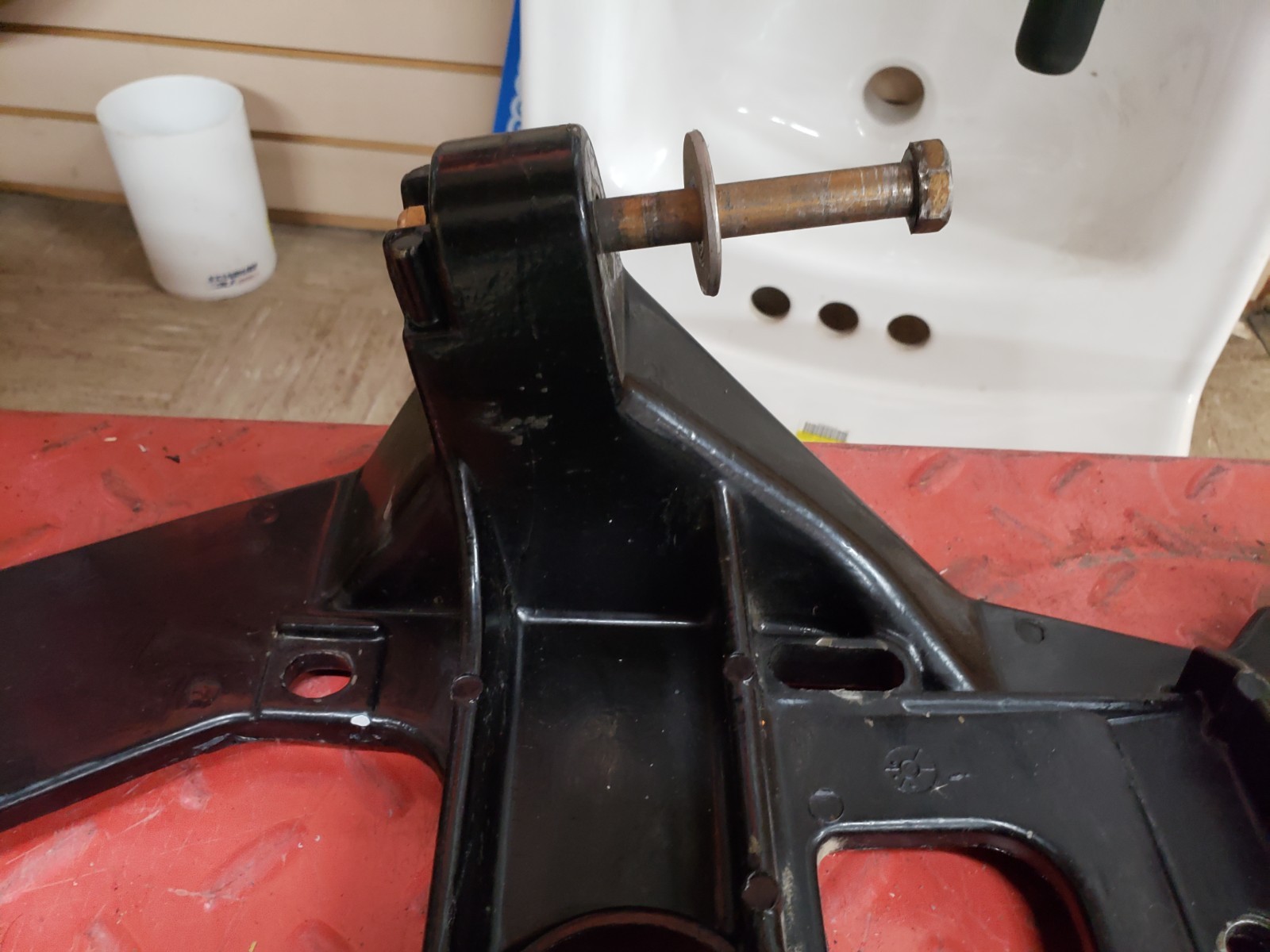 Mercruiser 49701 / 65550 / 65545 Pre-Alpha Transom Plate