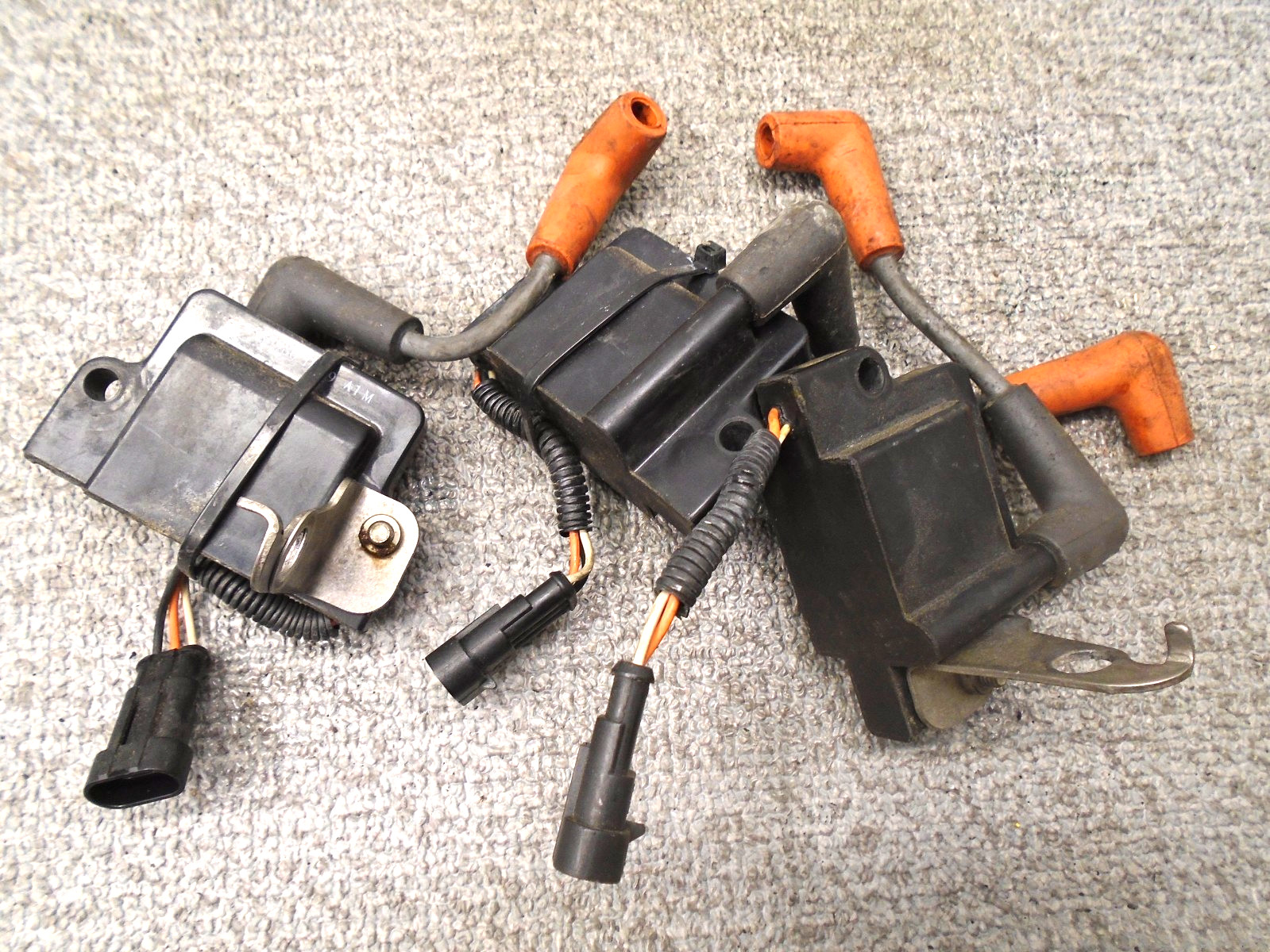 Ignition Coil Assy X3 0586980 Johnson Evinrude Outboard 2009 & Later 200-300 Hp