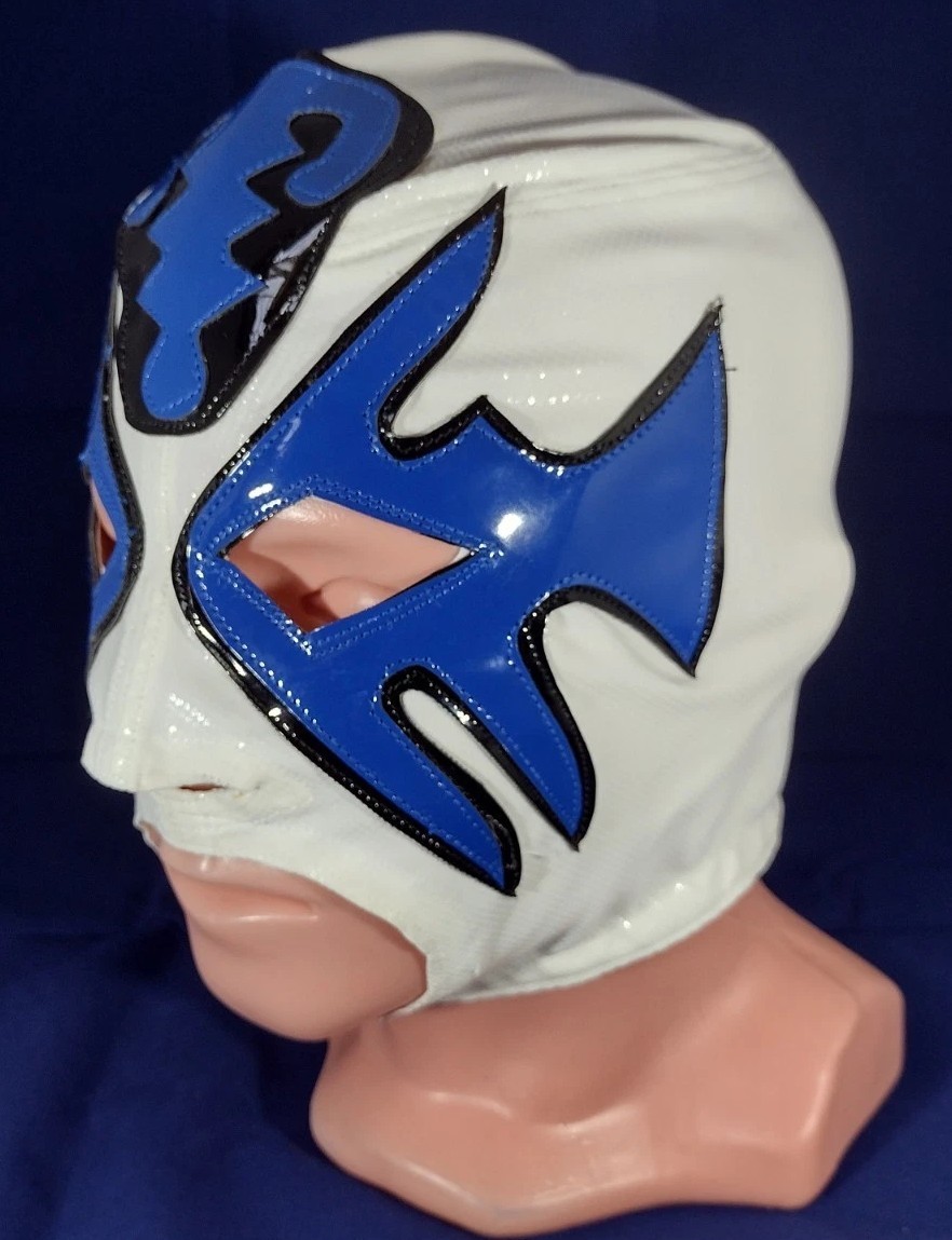 Atlantis CMLL. Semiprofesional Mask in White and Blue.
