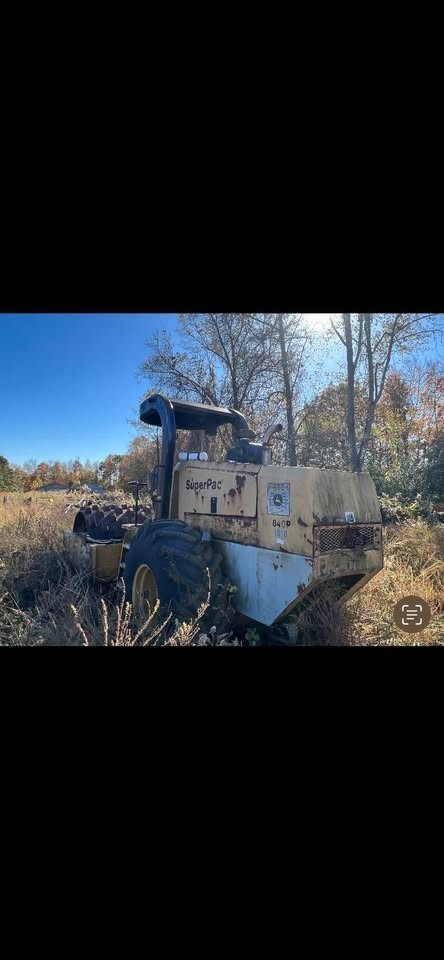 1997 SuperPAC 840P Compactor