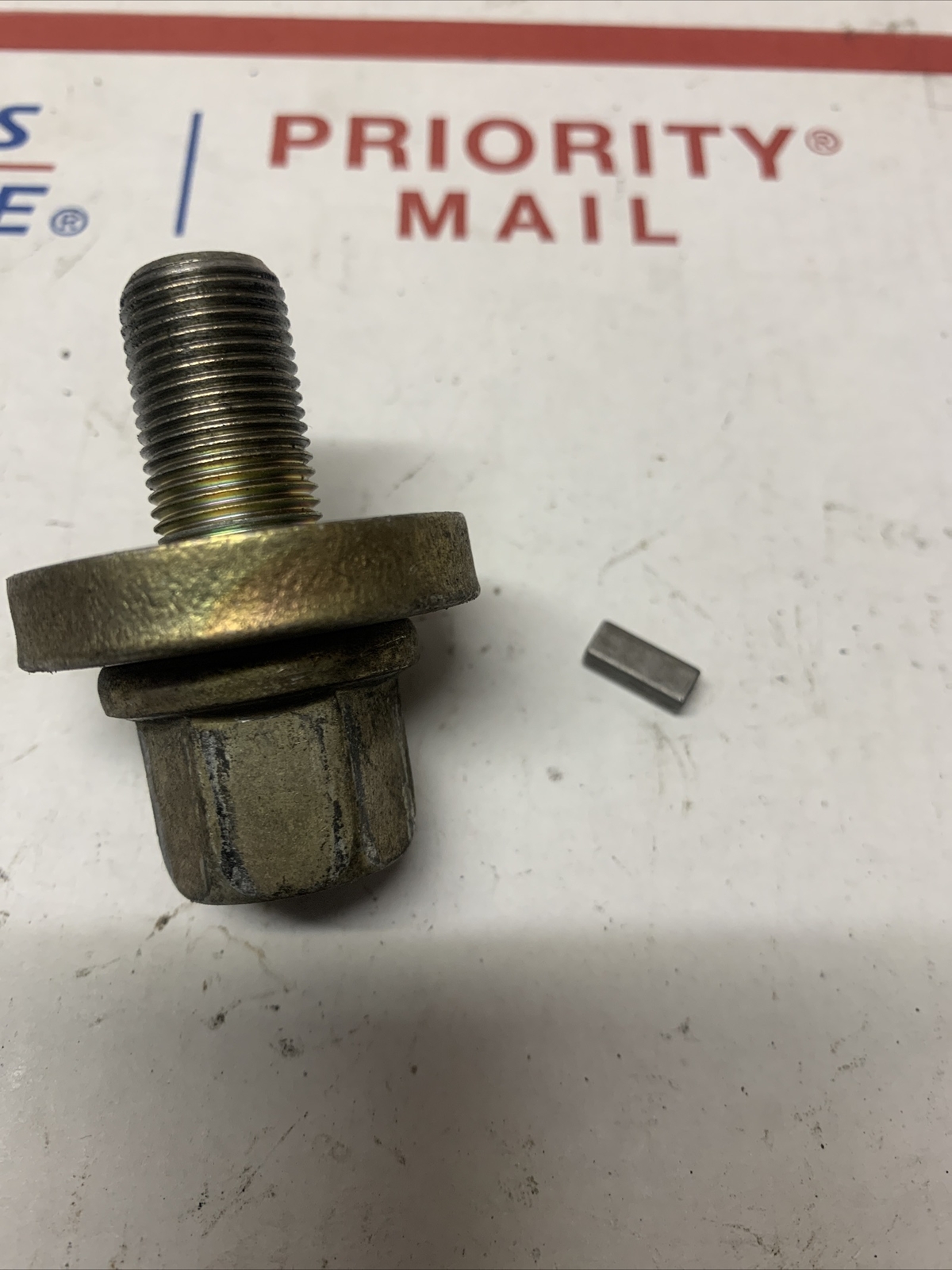 OEM B Series Crank Bolt + Key Way 90-01 Integra Civic SI Del Sol B16 B17 B18 B20