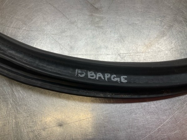 03-09 Nissan 350Z Passenger Coupe Door Frame Weatherstrip 76921CD000 OEM 15Bapge